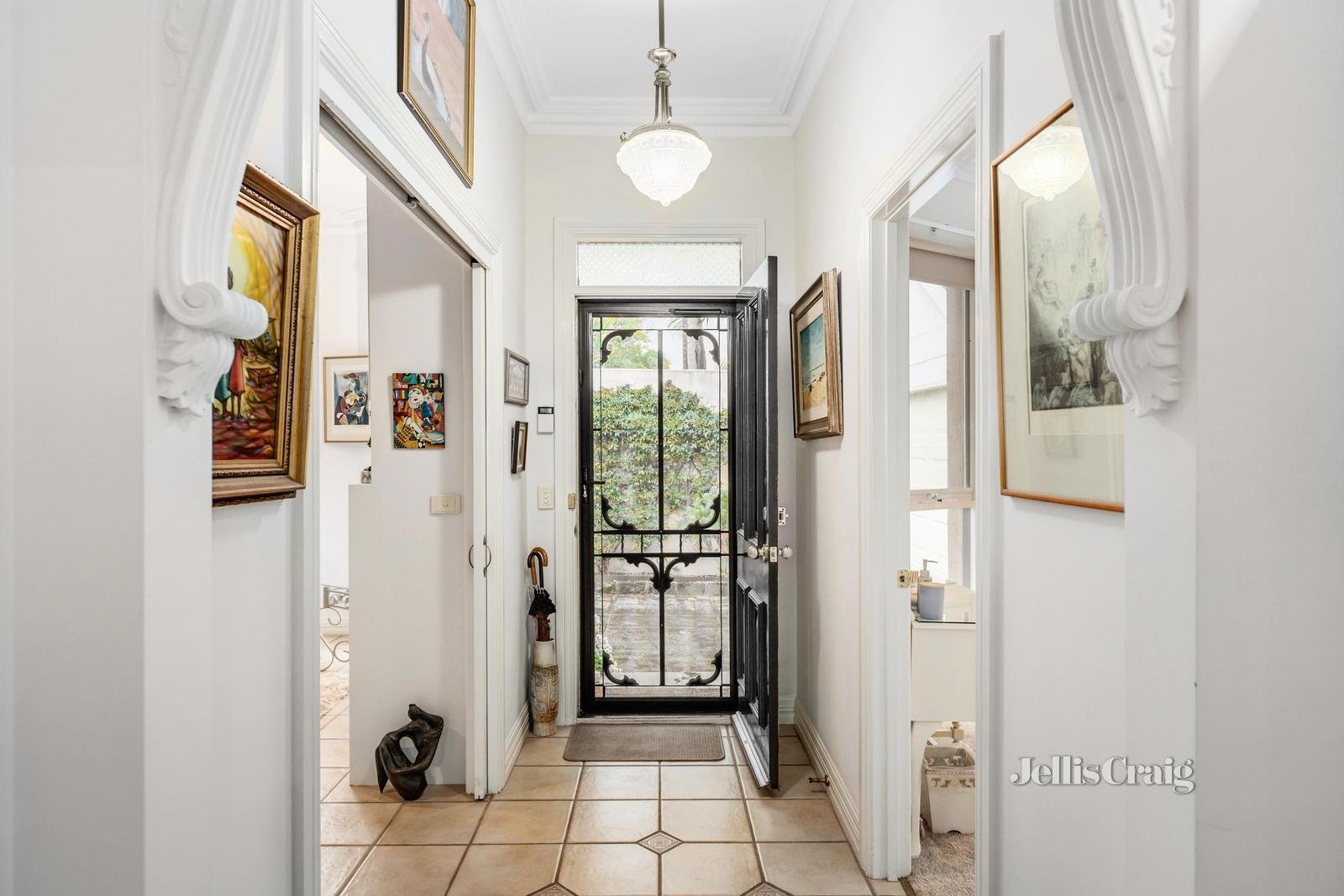 5a Cecil Street, Brighton East image 2