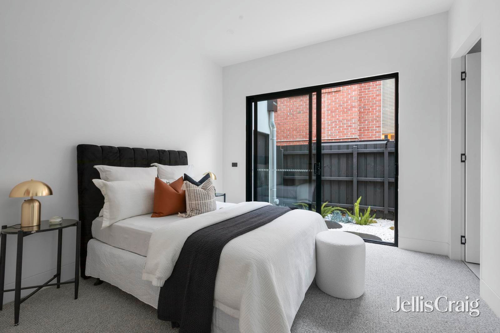 5a Chalmers Street, Mckinnon image 10