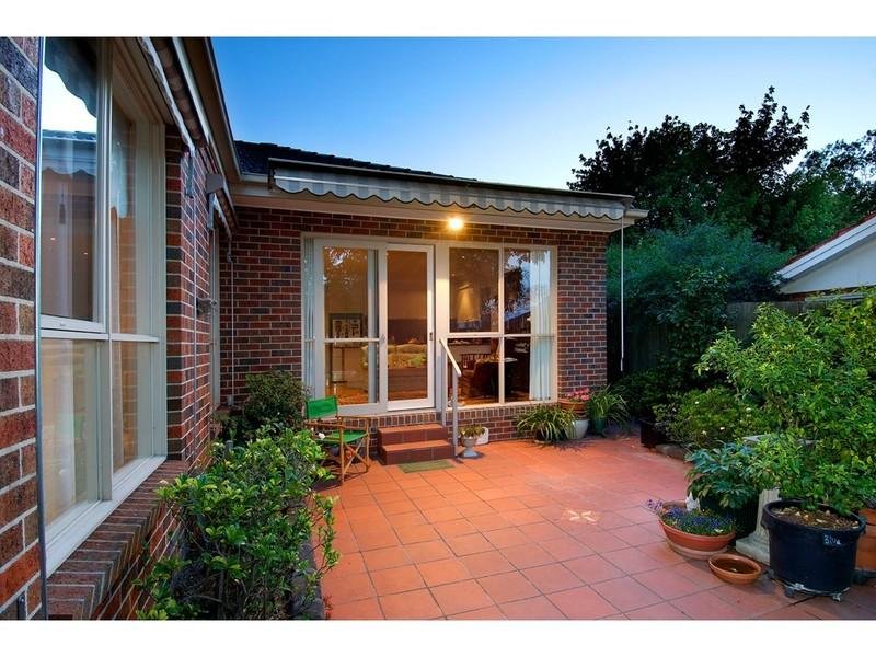 5A Hardwicke Street, Balwyn image 7