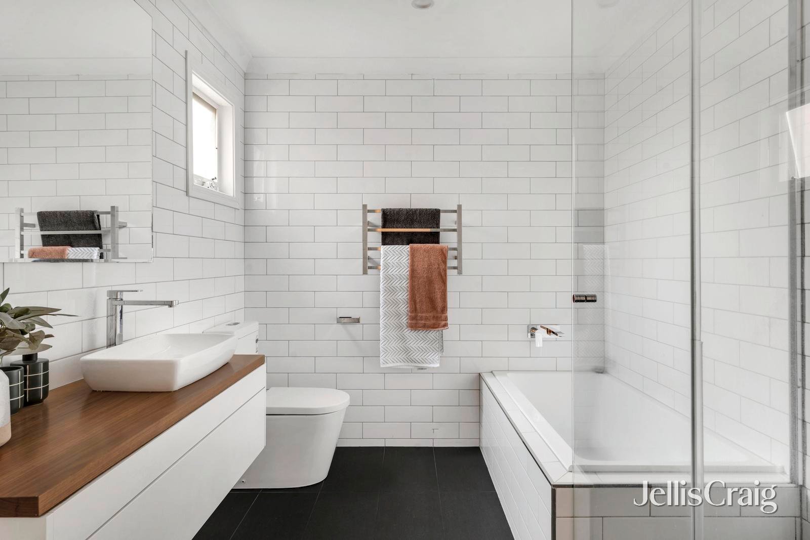 5A Holloway Road, Brunswick image 9