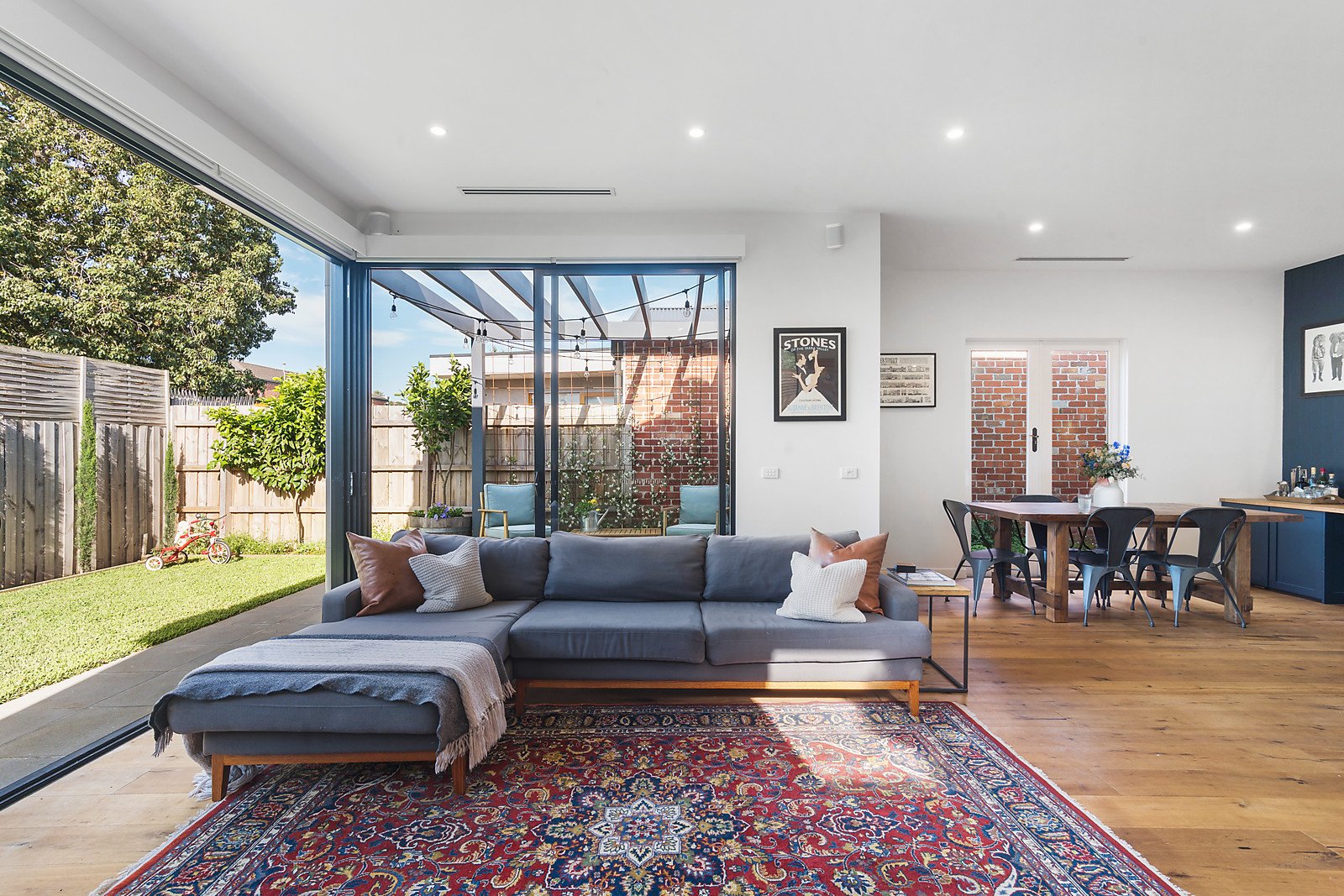 Property Gallery Thumbnail 3