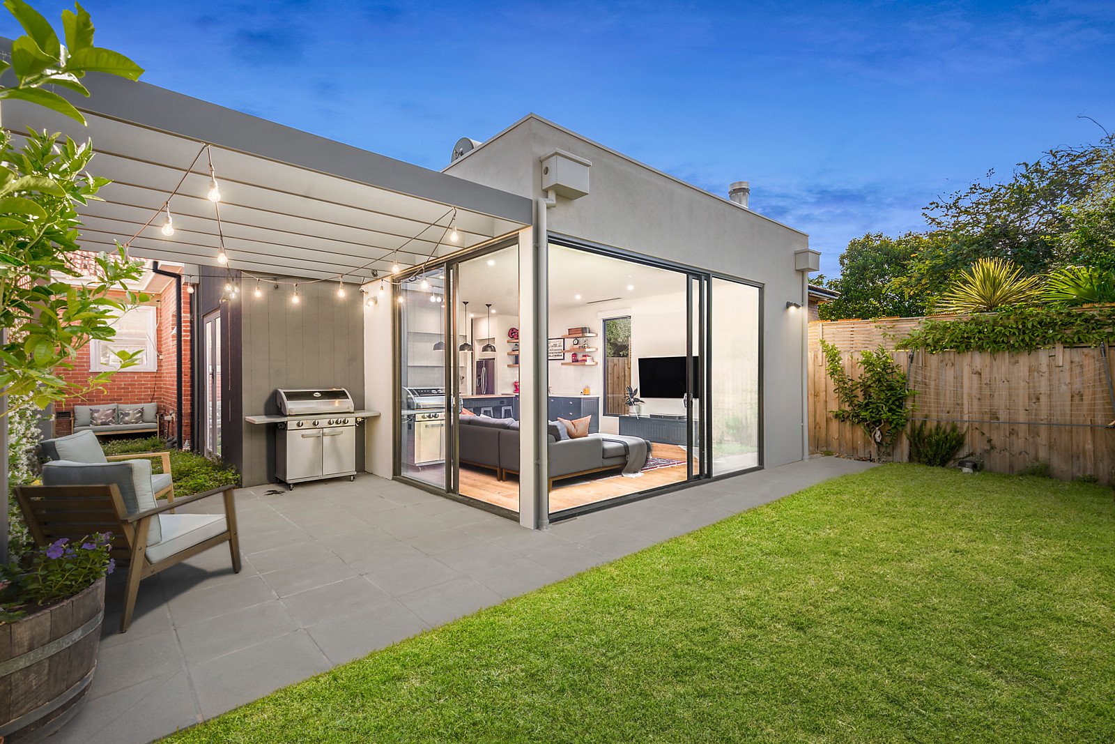 Property Gallery Thumbnail 11
