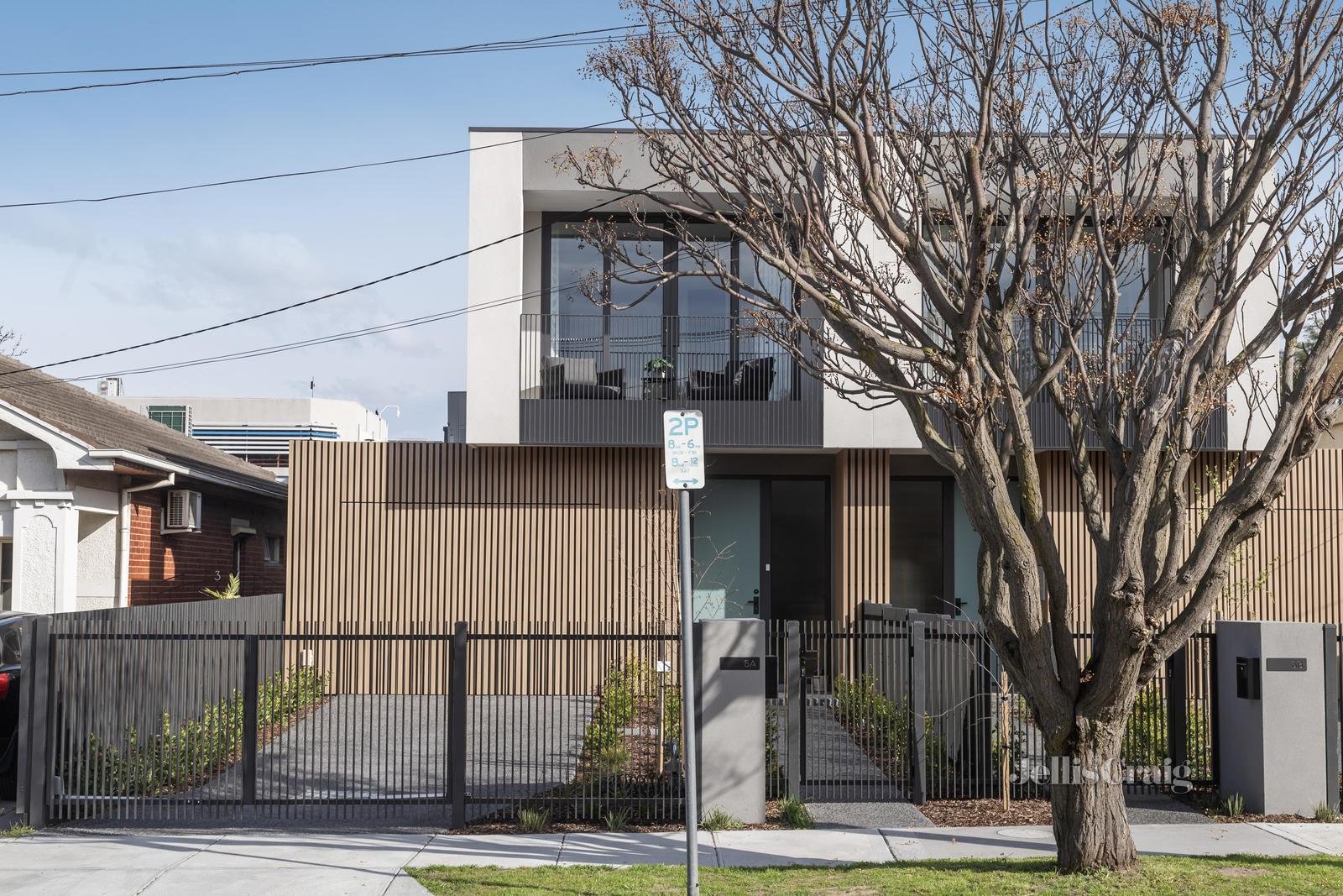 5a Lockhart Street, Caulfield image 2