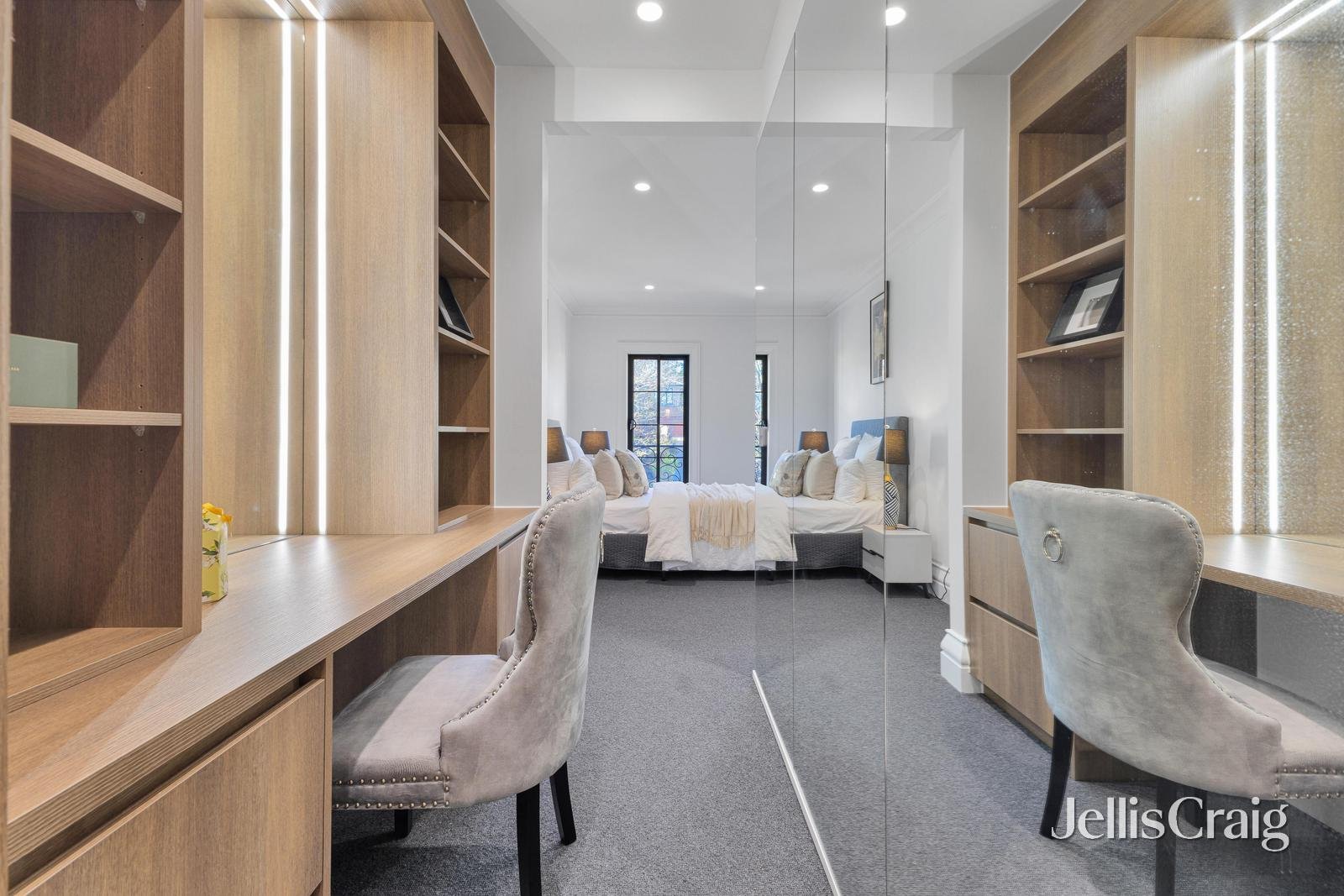 5A Miller Crescent, Mount Waverley image 10