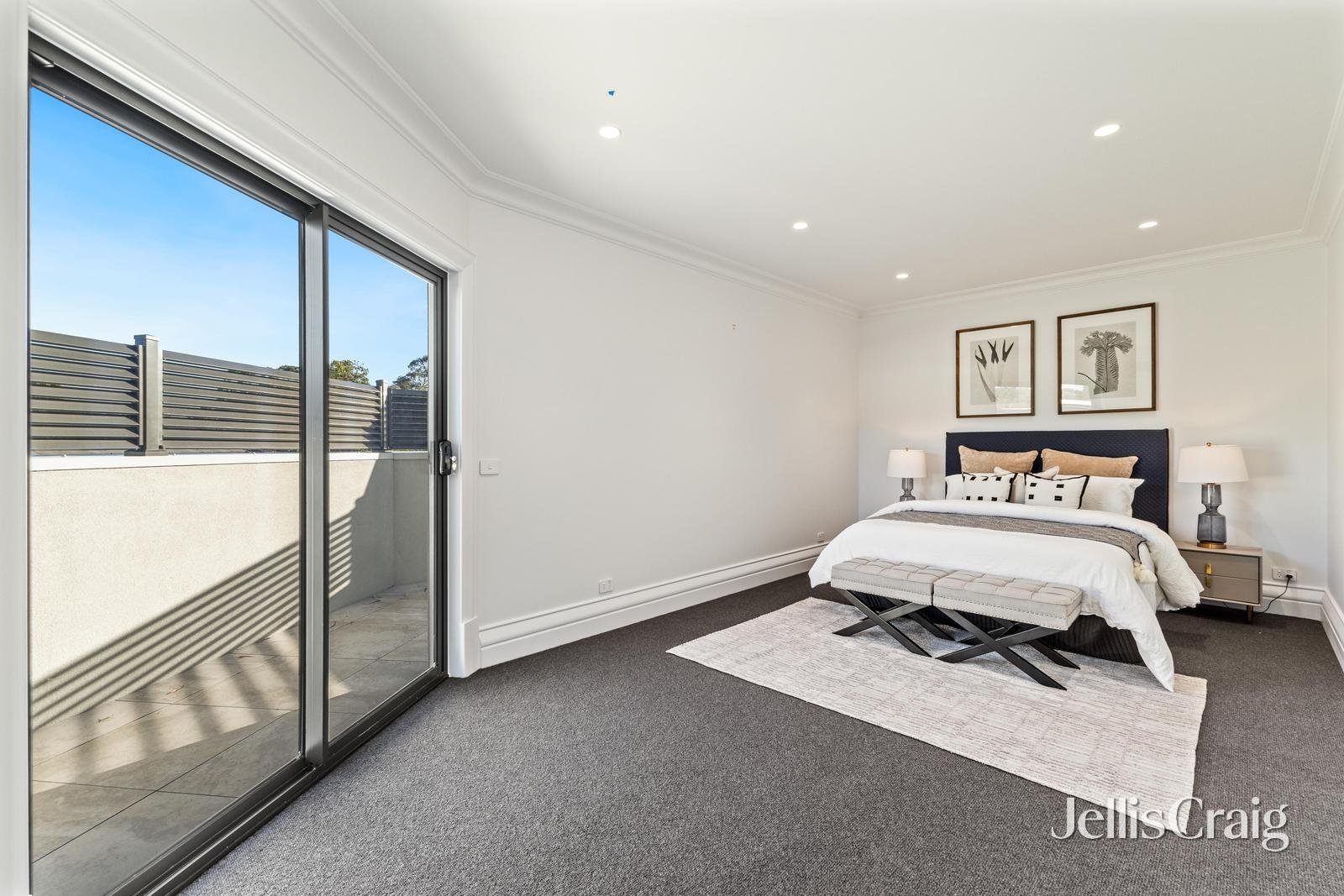 5A Miller Crescent, Mount Waverley image 14