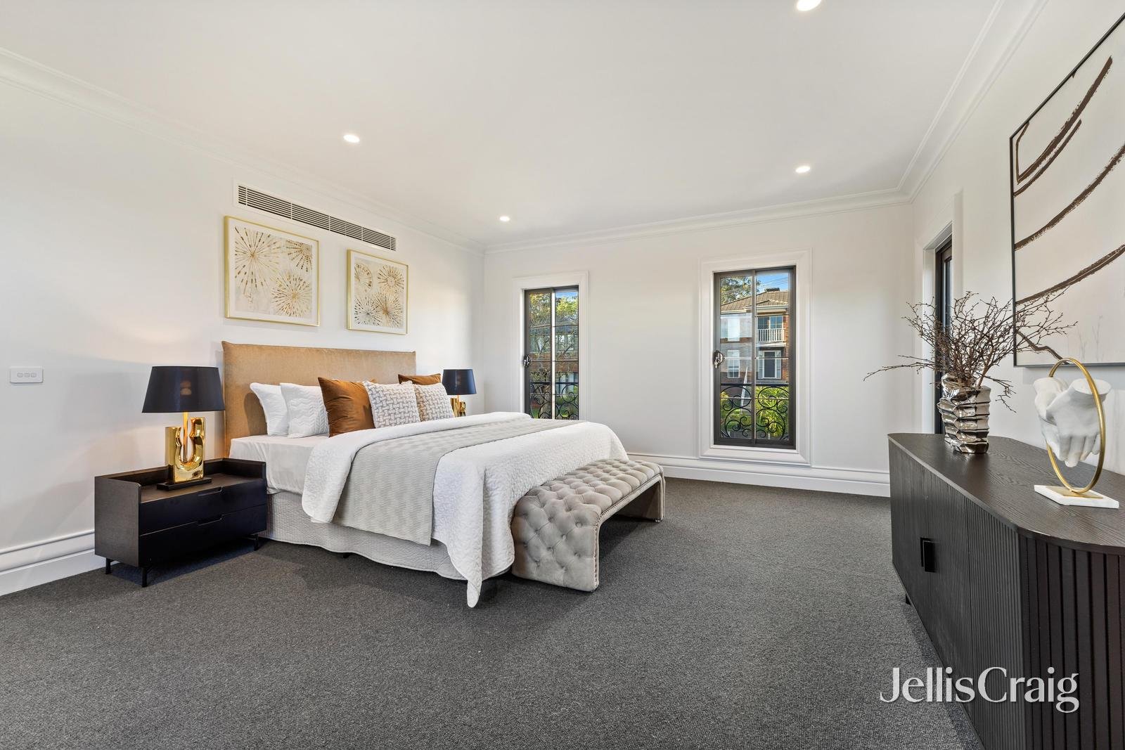 5A Miller Crescent, Mount Waverley image 16