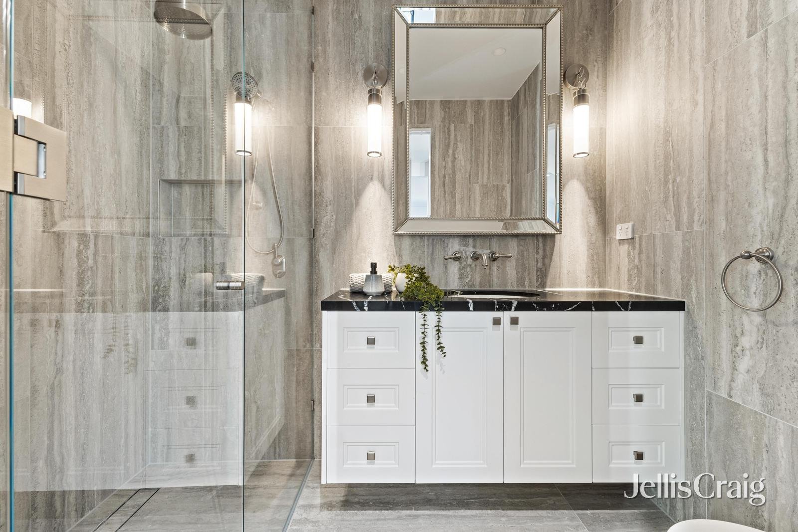 5A Miller Crescent, Mount Waverley image 22