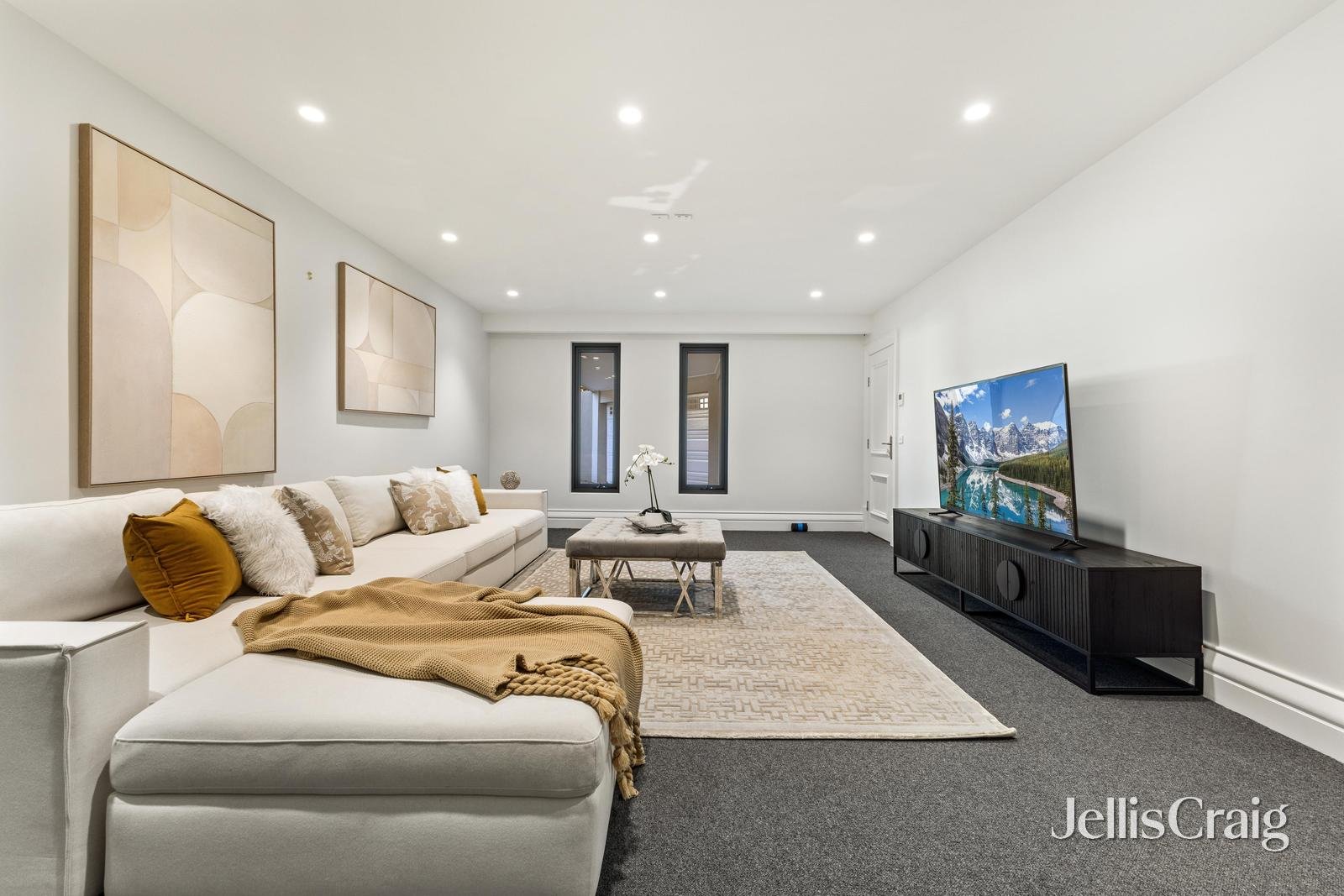 5A Miller Crescent, Mount Waverley image 24