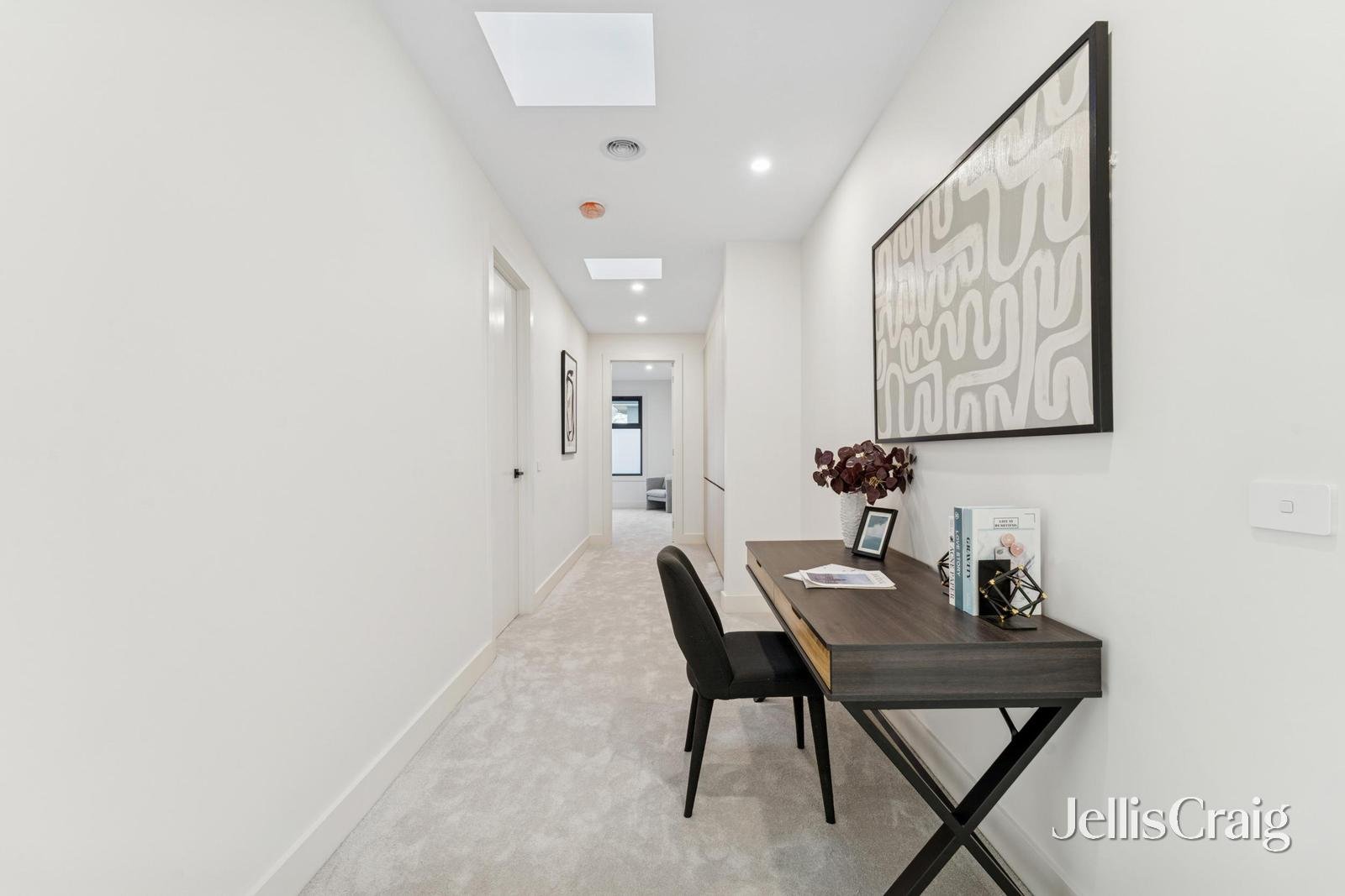 5A Philip Avenue, Doncaster image 14