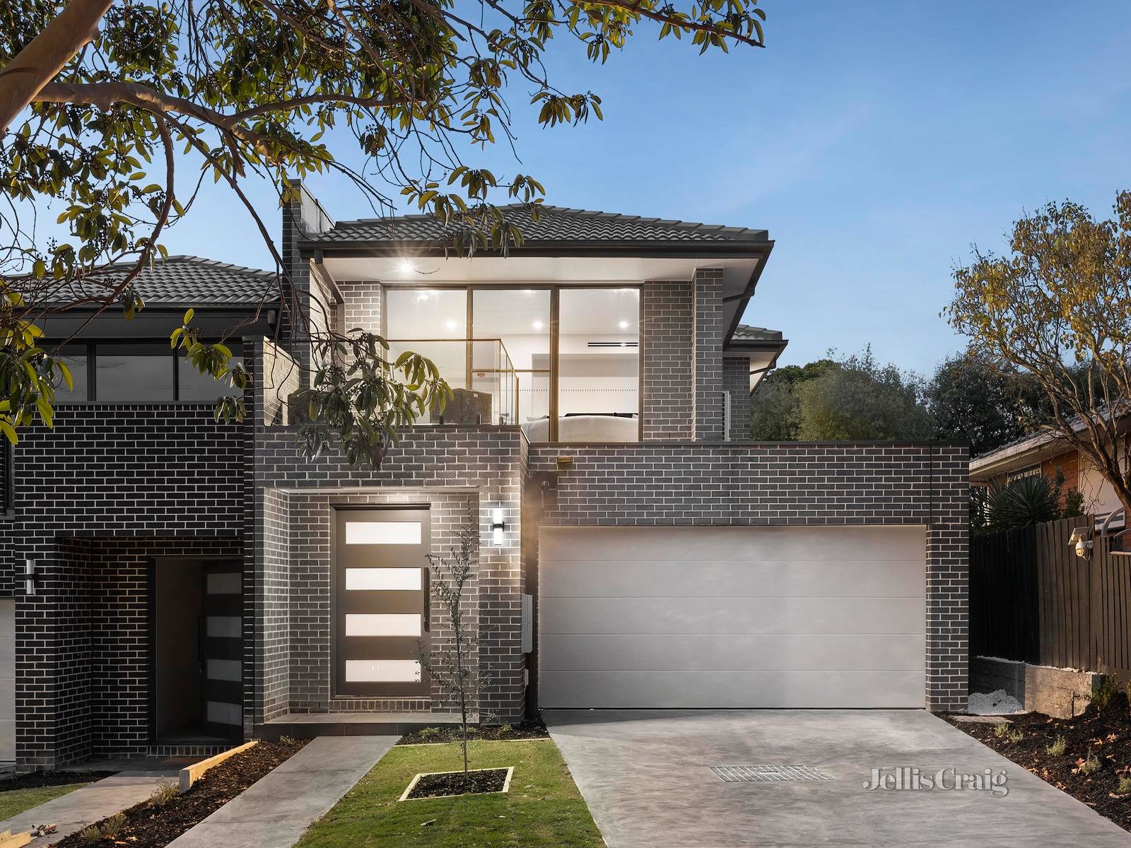 5A Philip Avenue, Doncaster image 1