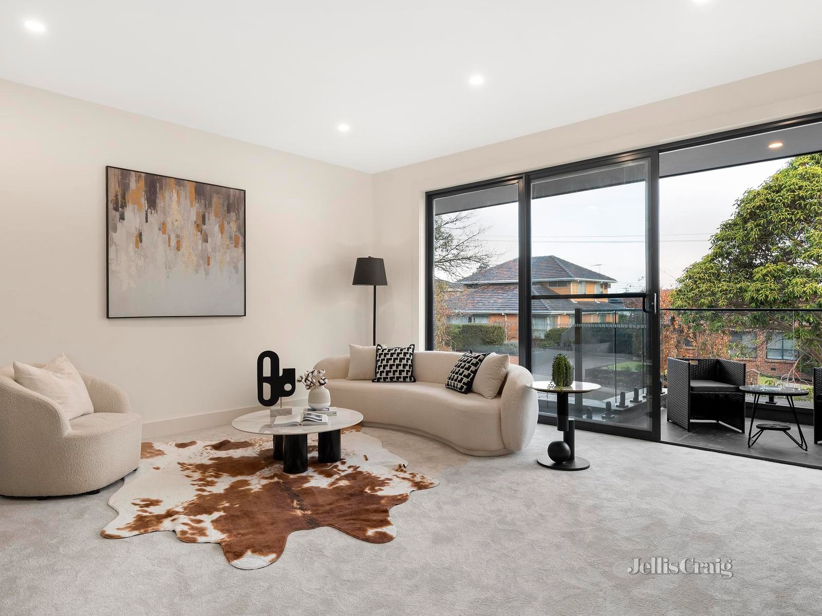 5A Philip Avenue, Doncaster image 9