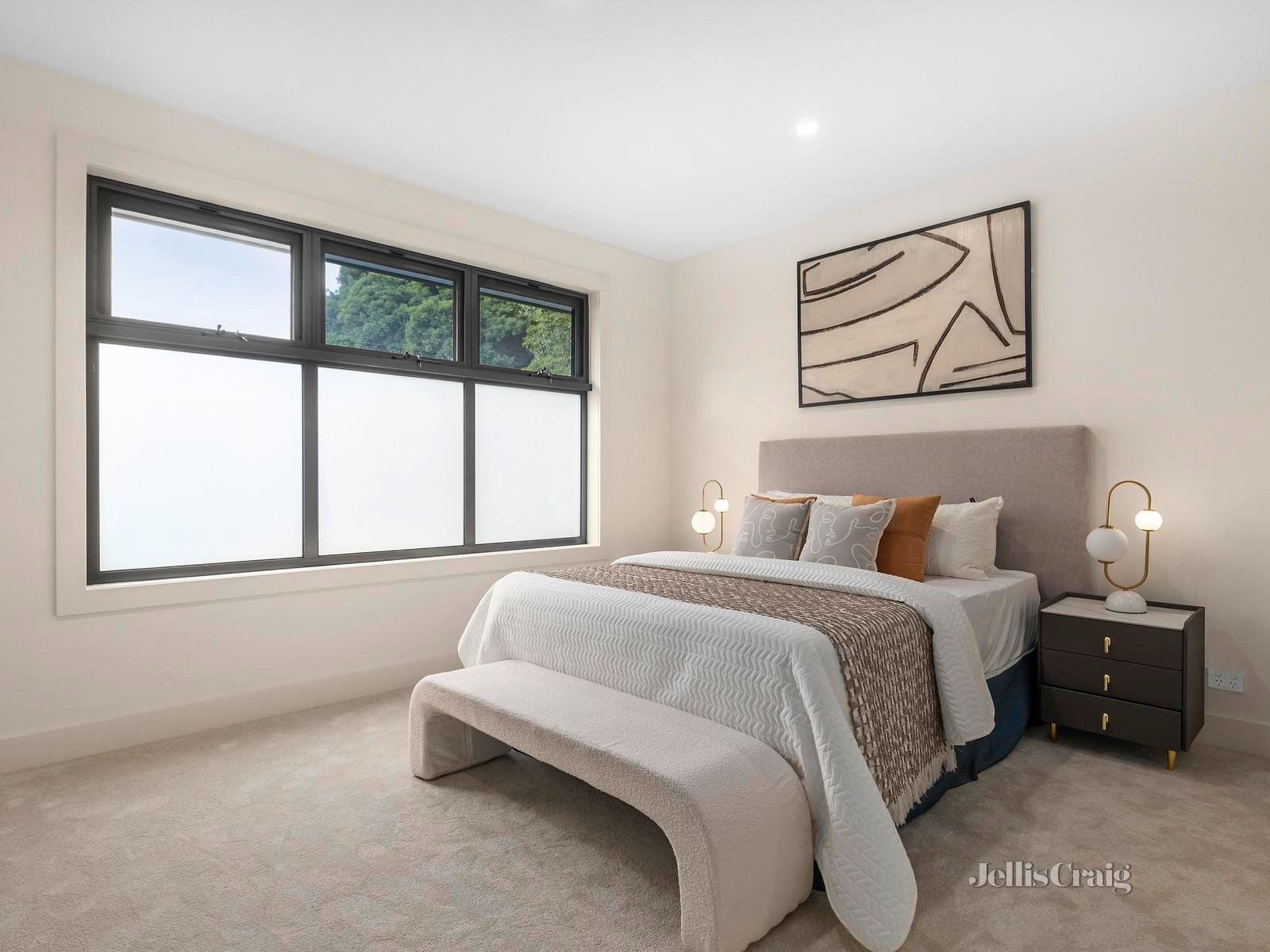 5A Philip Avenue, Doncaster image 10