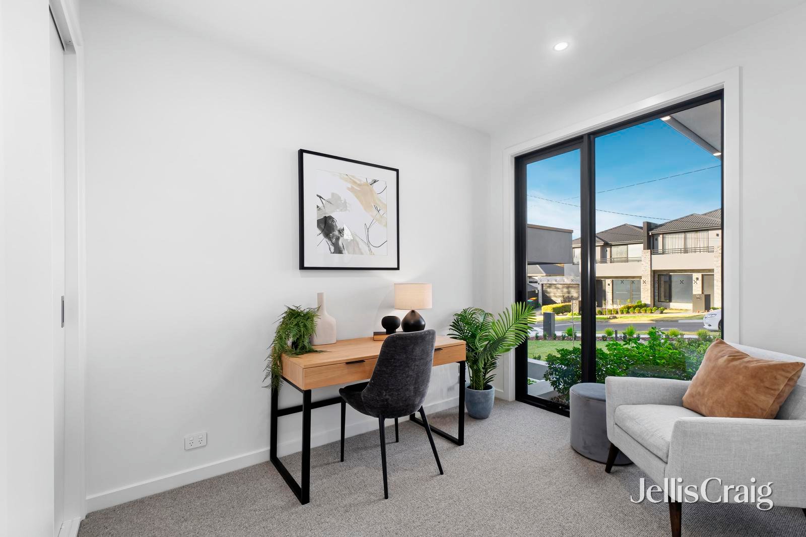 5A Toronto Avenue, Doncaster image 8