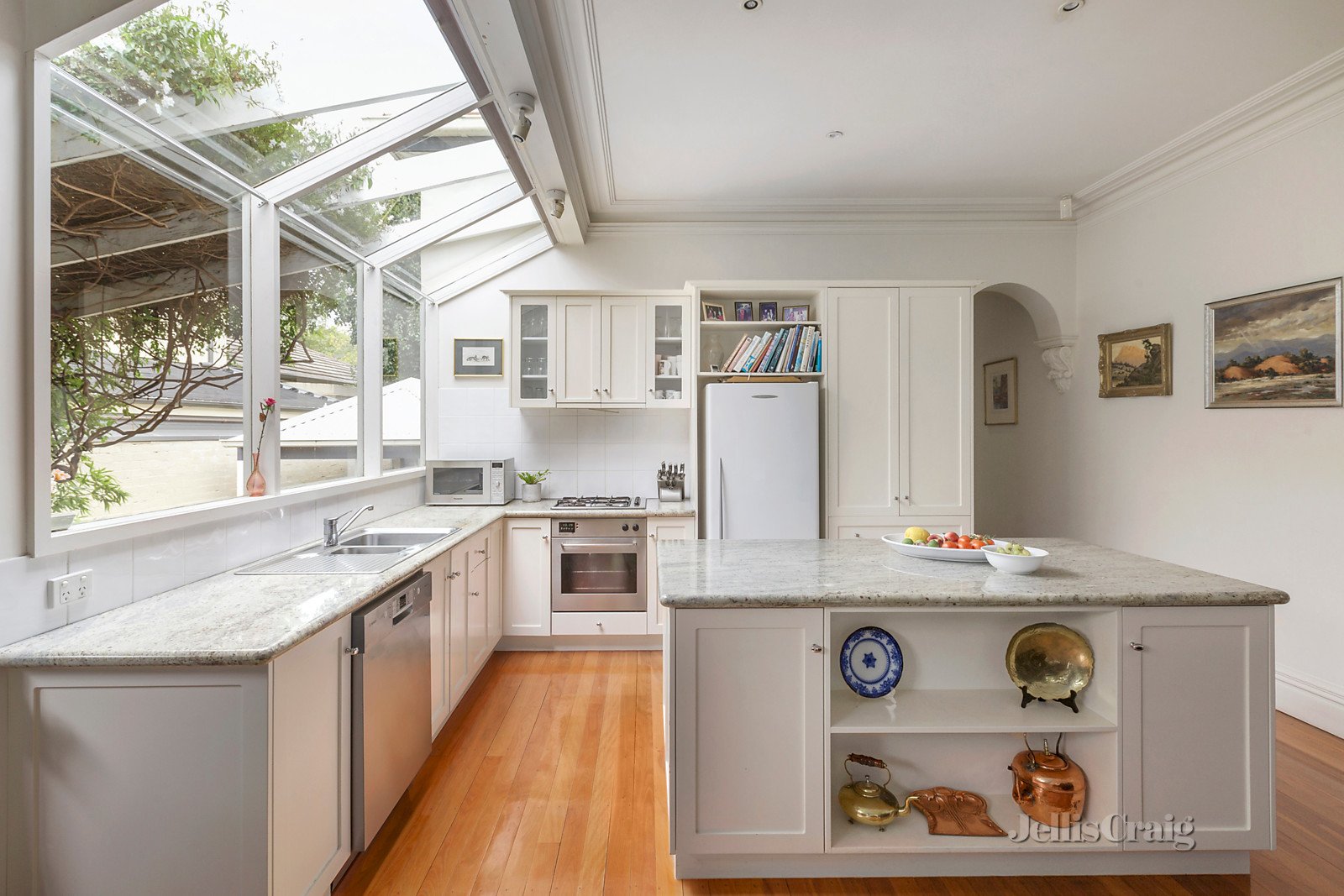 5B Austin Street, Hawthorn image 4