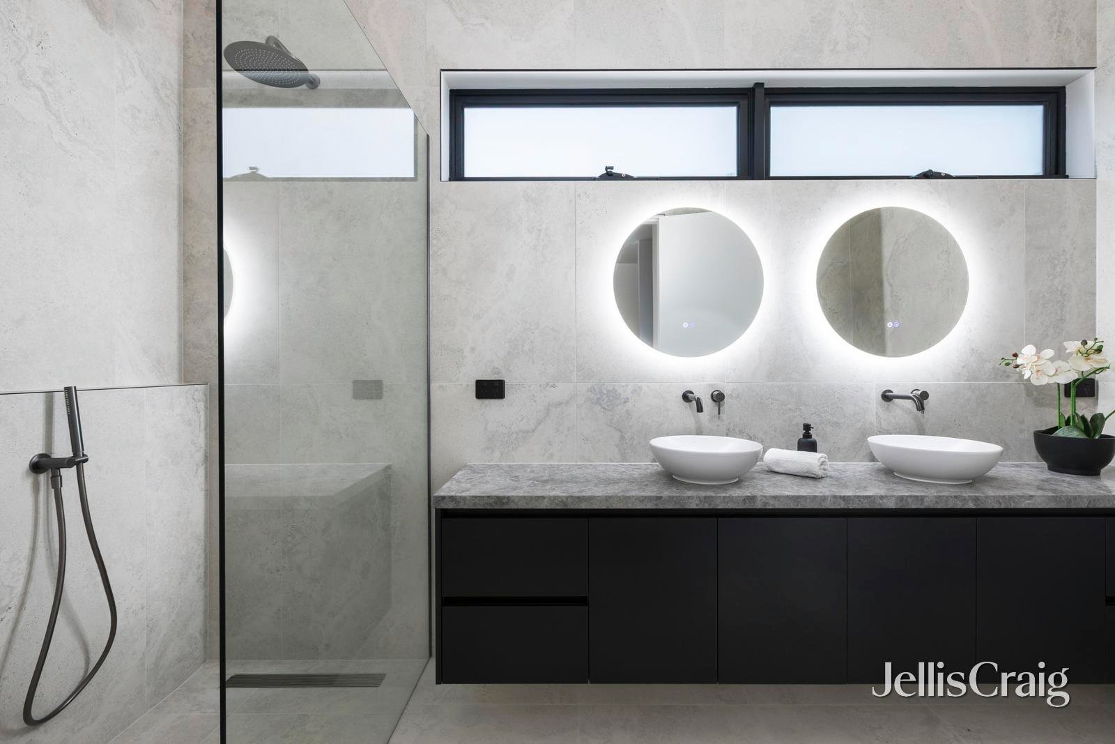 5B Chalmers Street, Mckinnon image 8