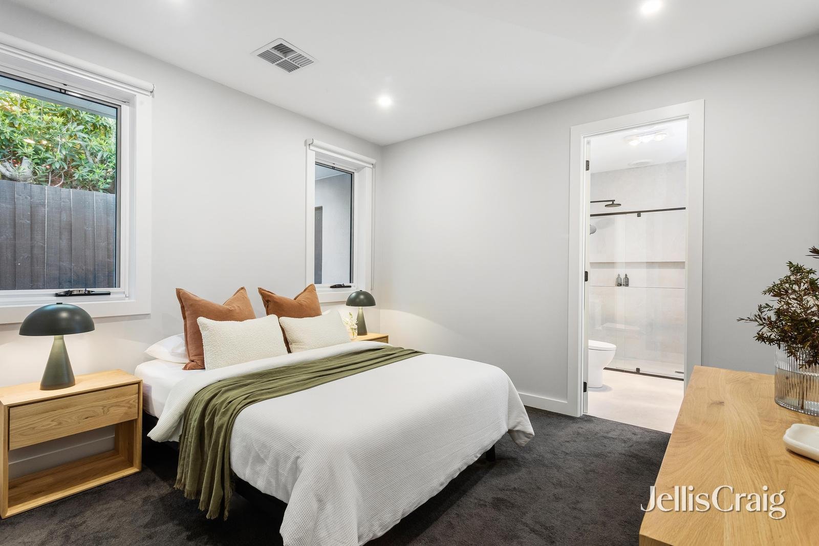 5b Luckins Road, Bentleigh image 9