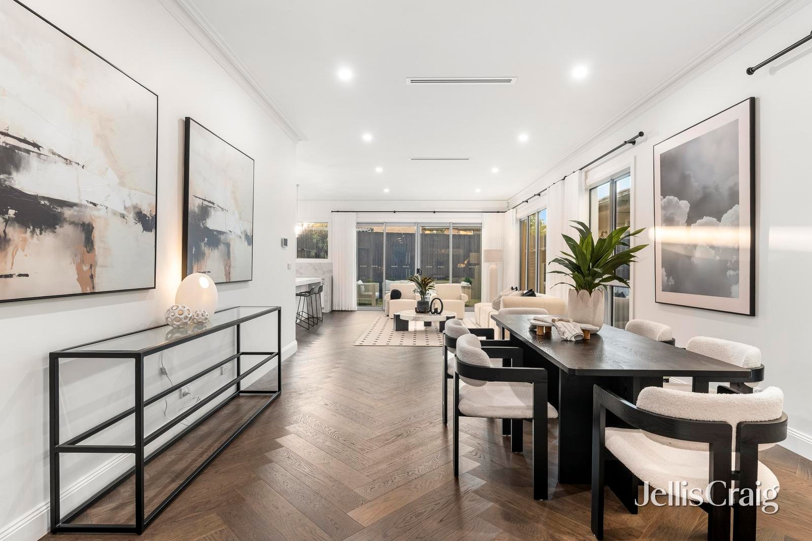 5b Malcolm Court, Mount&nbsp;Waverley image 9