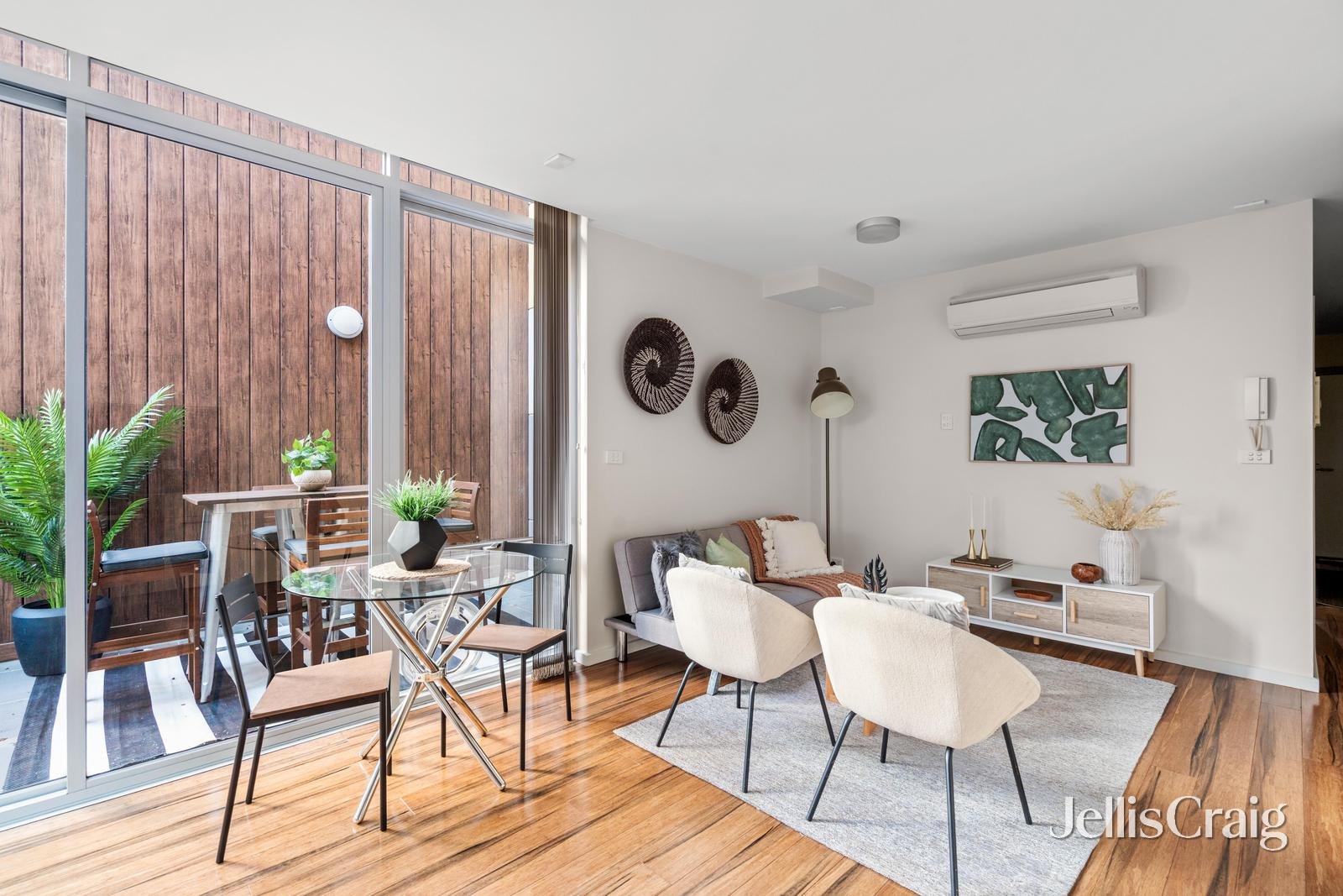 5B/168 Victoria Road, Northcote image 2