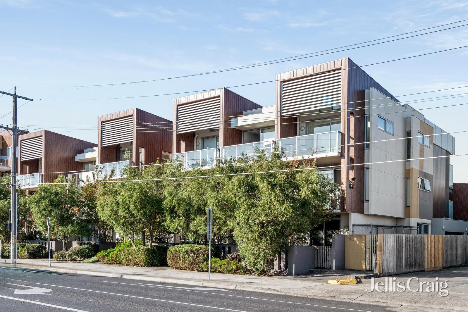 5B/168 Victoria Road, Northcote image 7