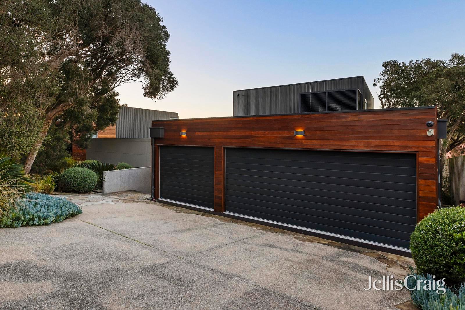 6-8 Gladwell Street, Rye image 21
