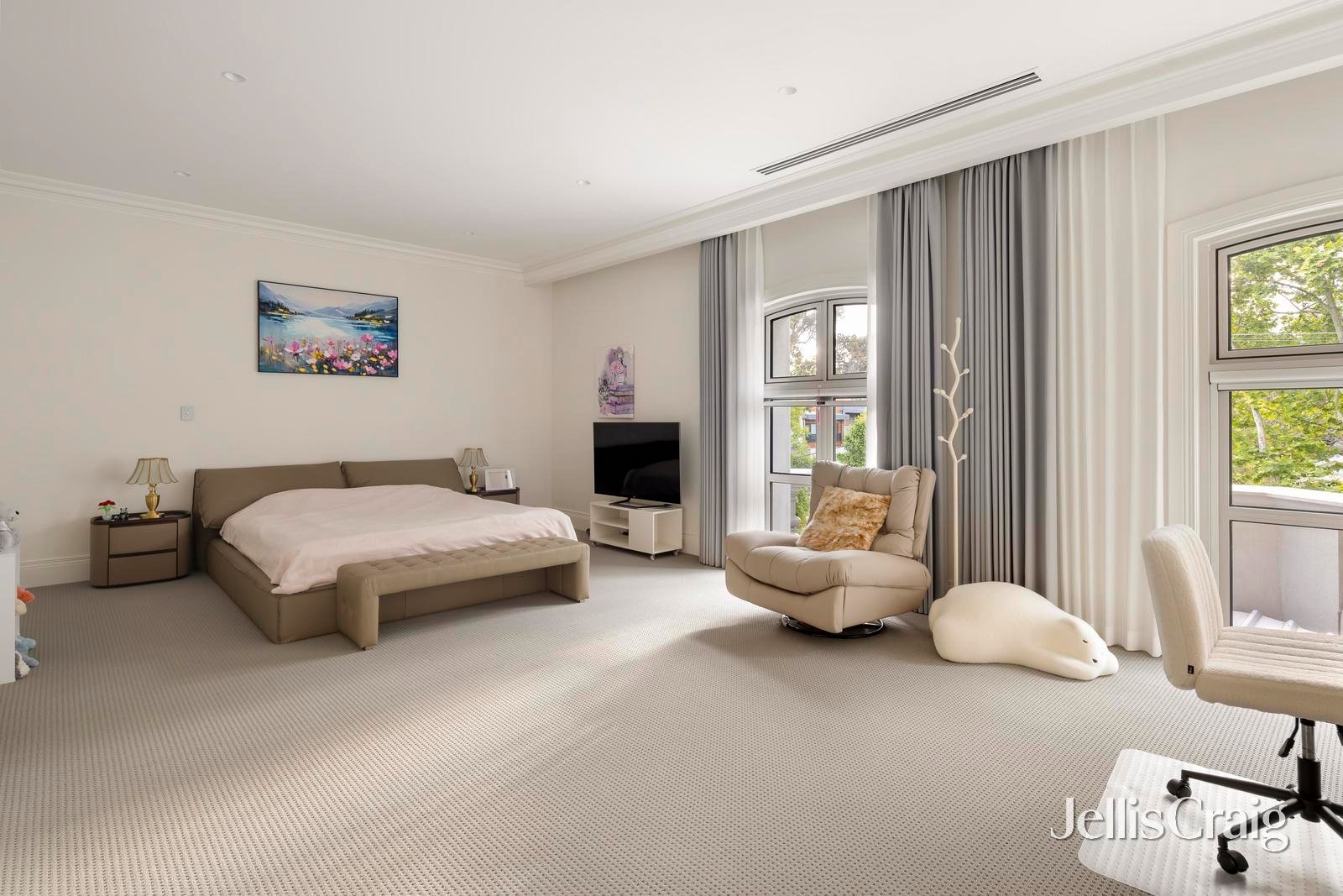 6-8 Mangarra Road, Canterbury image 27