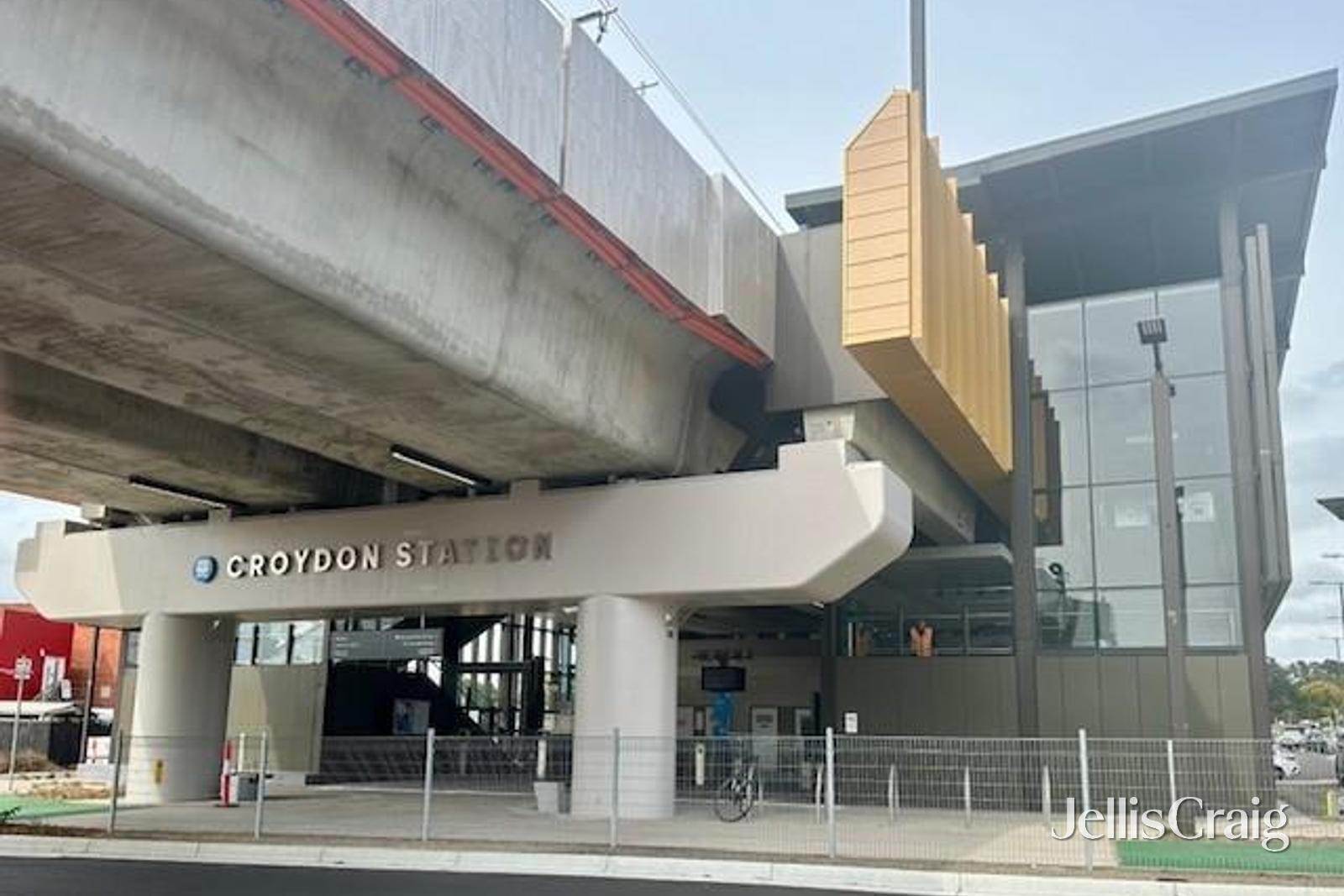 6 Abraham Drive, Croydon image 19