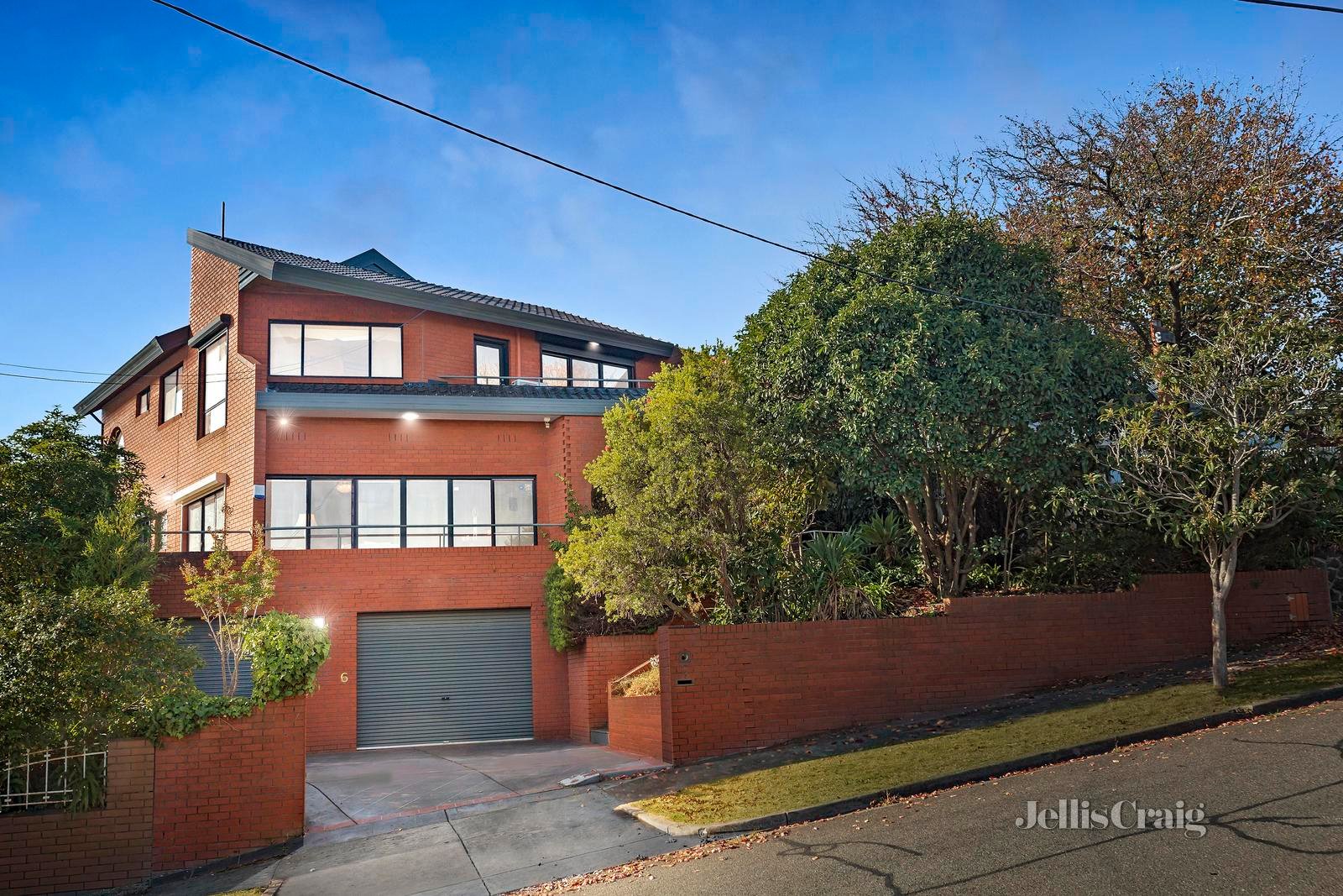 6 Albany Place, Bulleen image 1