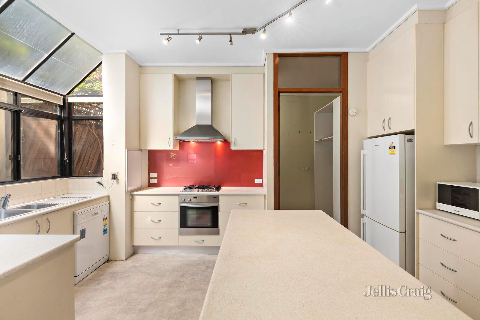 6 Albany Place, Bulleen image 6