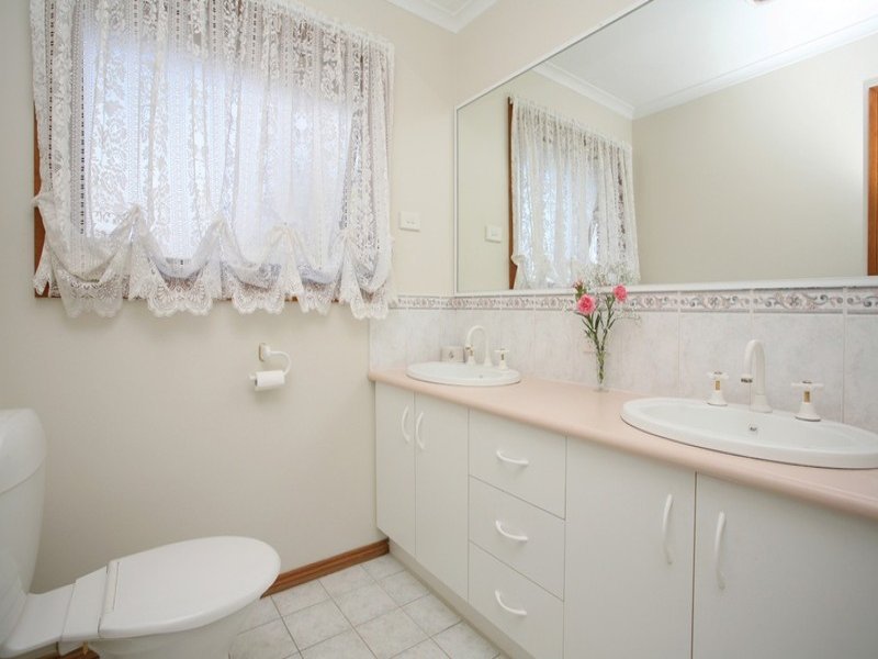 6 ALFORD Rise, Croydon&nbsp;North image 10