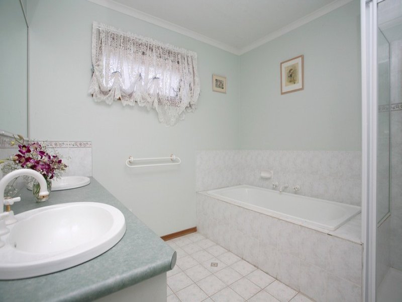 6 ALFORD Rise, Croydon&nbsp;North image 13