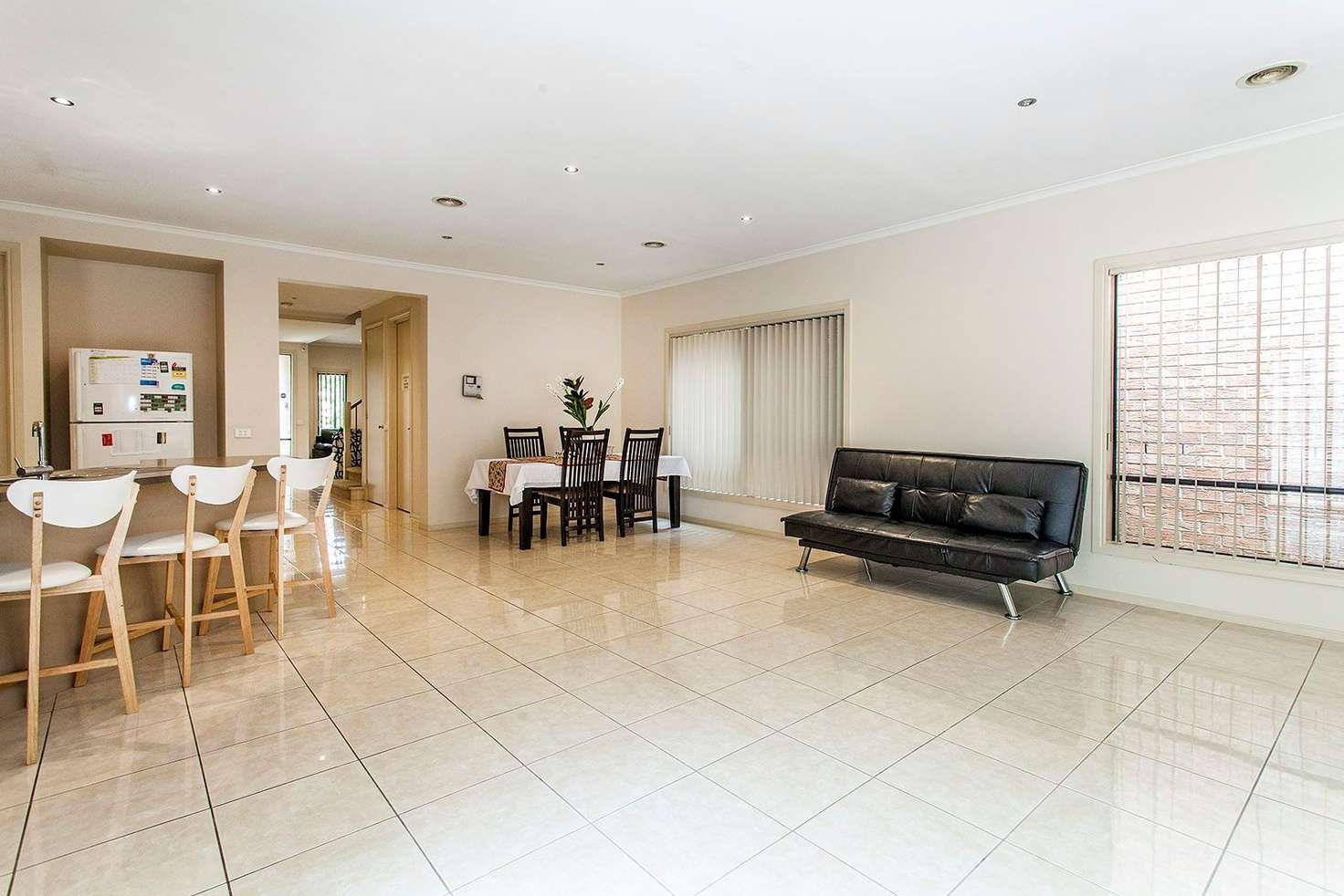 Property Gallery Thumbnail 4