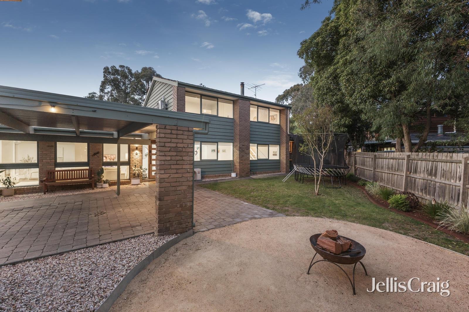 6 Aminya Place, Briar Hill image 15