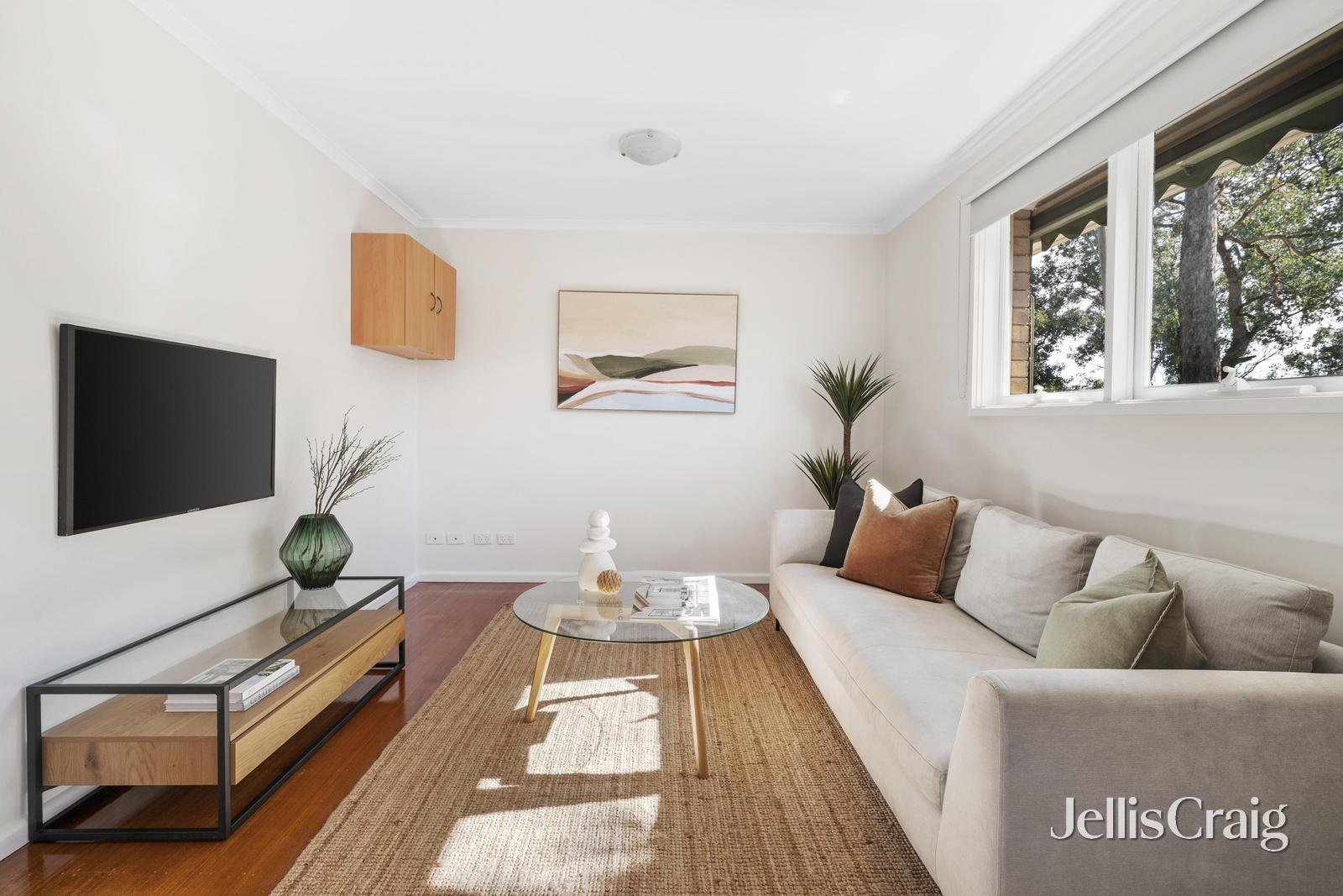 6 Ancona Court, Eltham image 8