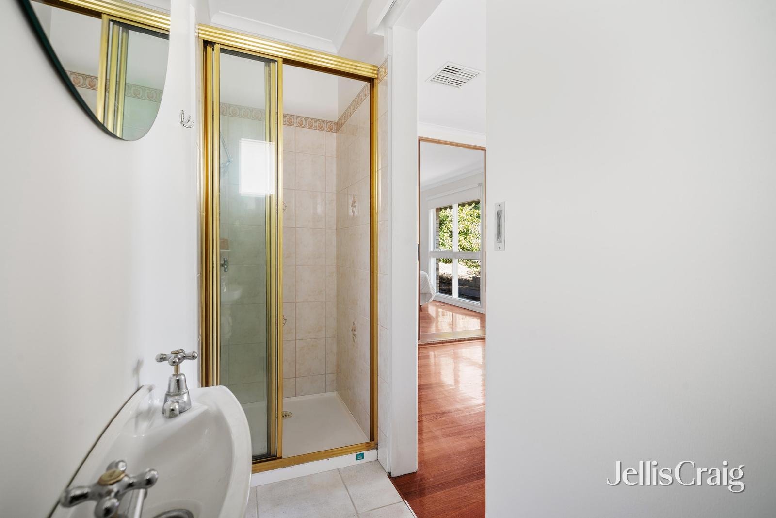 6 Ancona Court, Eltham image 10