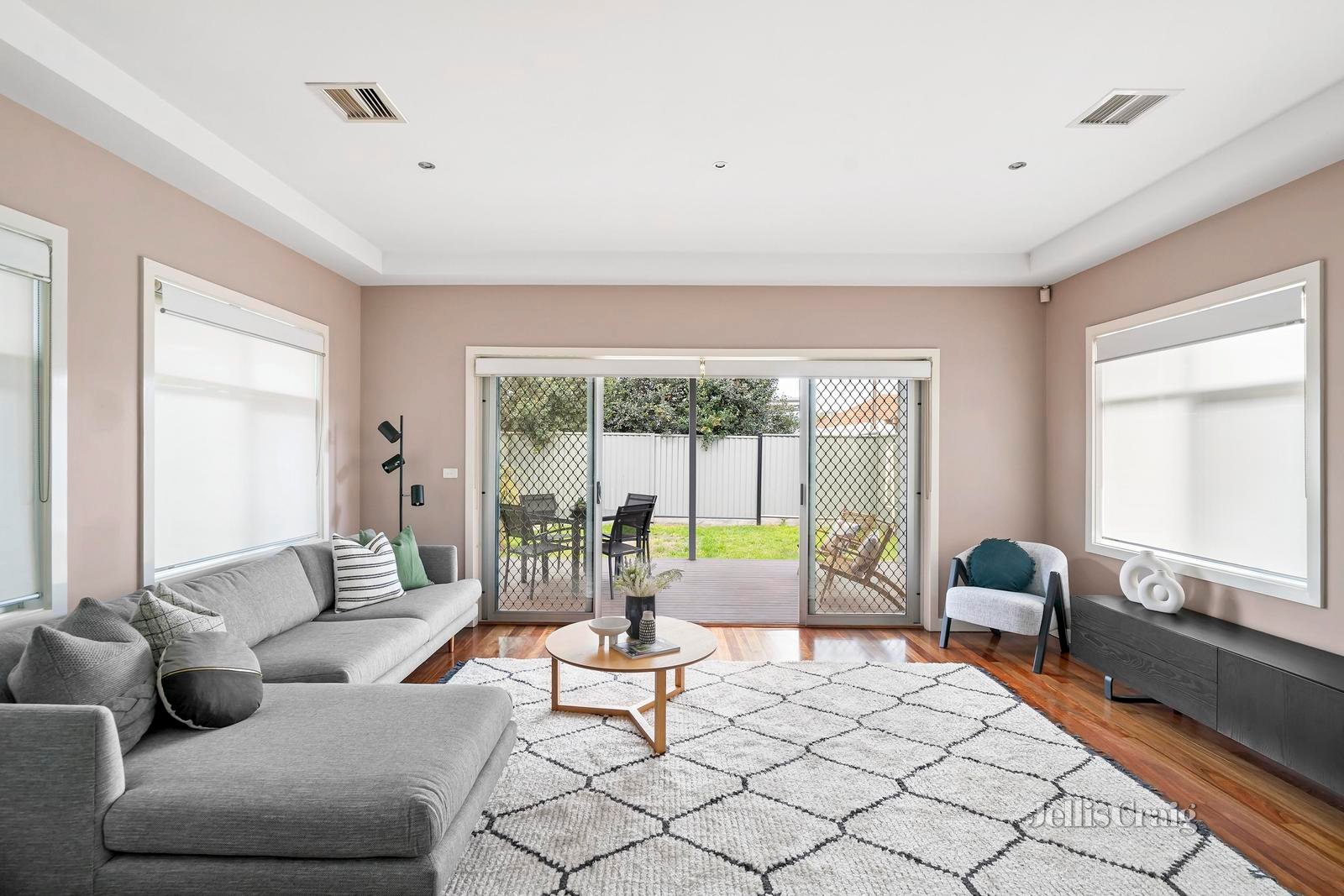 6 Angus Avenue, Altona North image 11