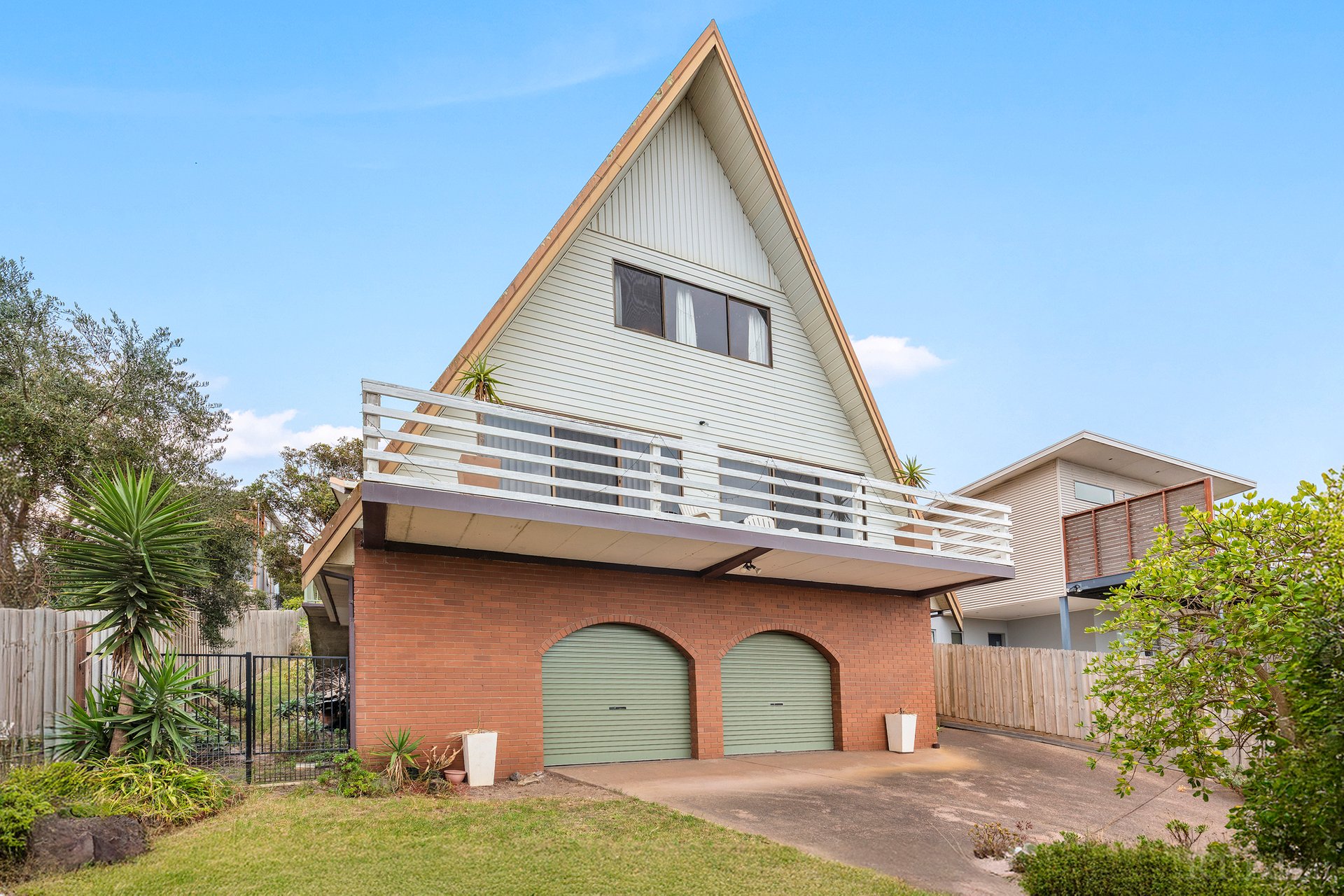Property Gallery Thumbnail 2