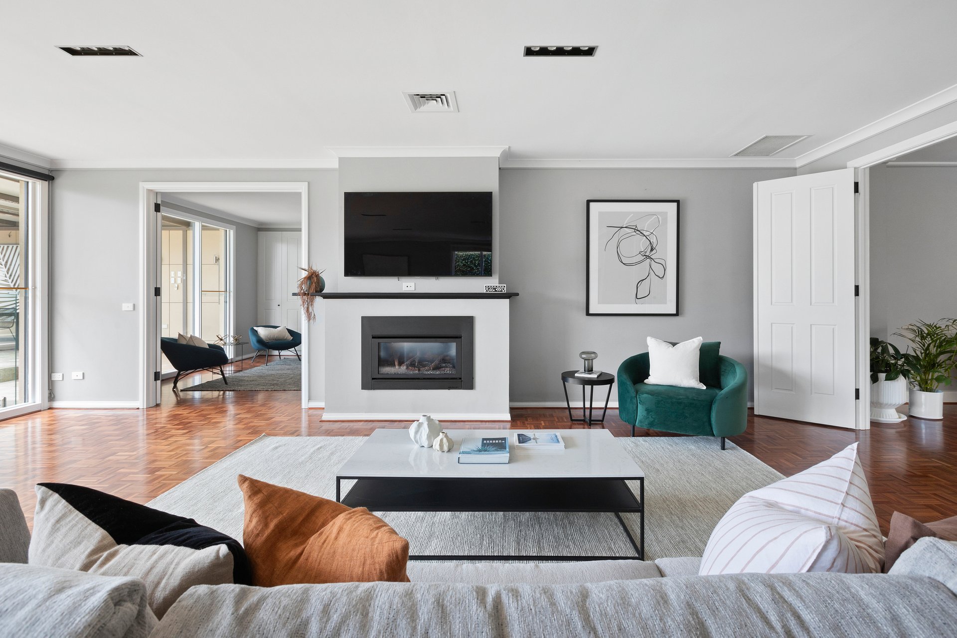 Property Gallery Thumbnail 4