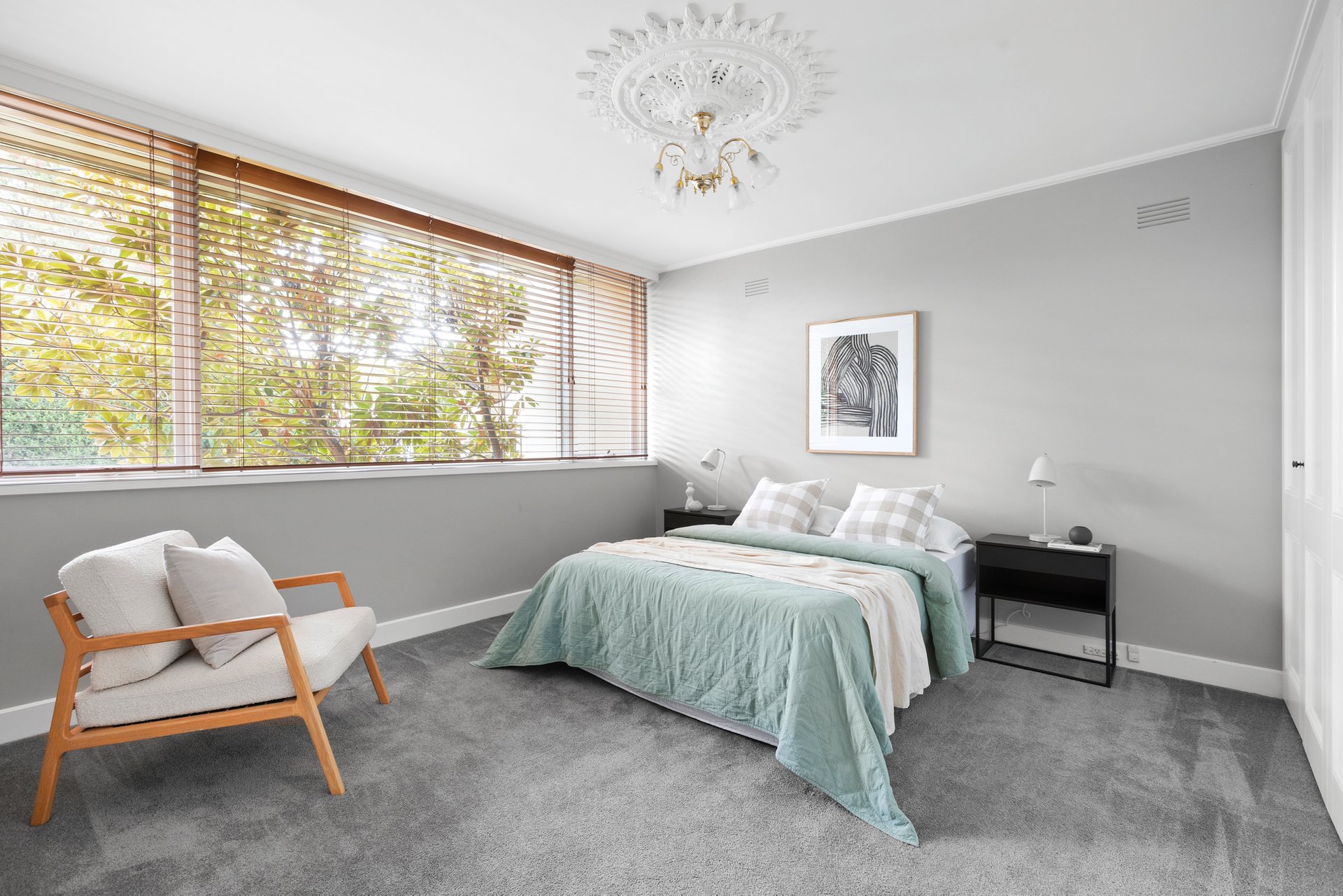 Property Gallery Thumbnail 10