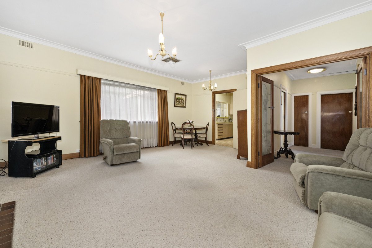 6 Ashby Court, Balwyn North image 3