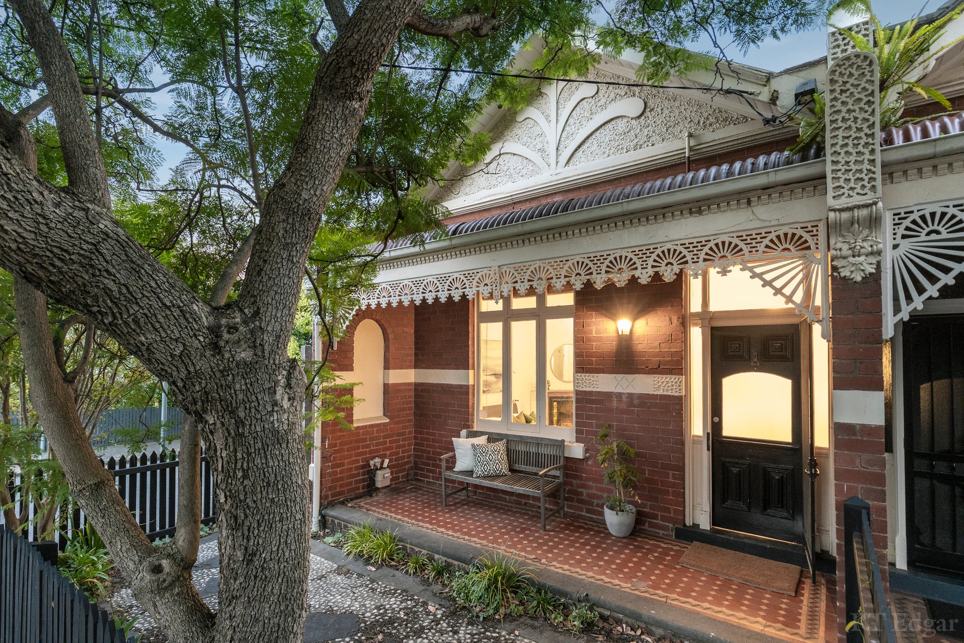 Property Gallery - Main Image
