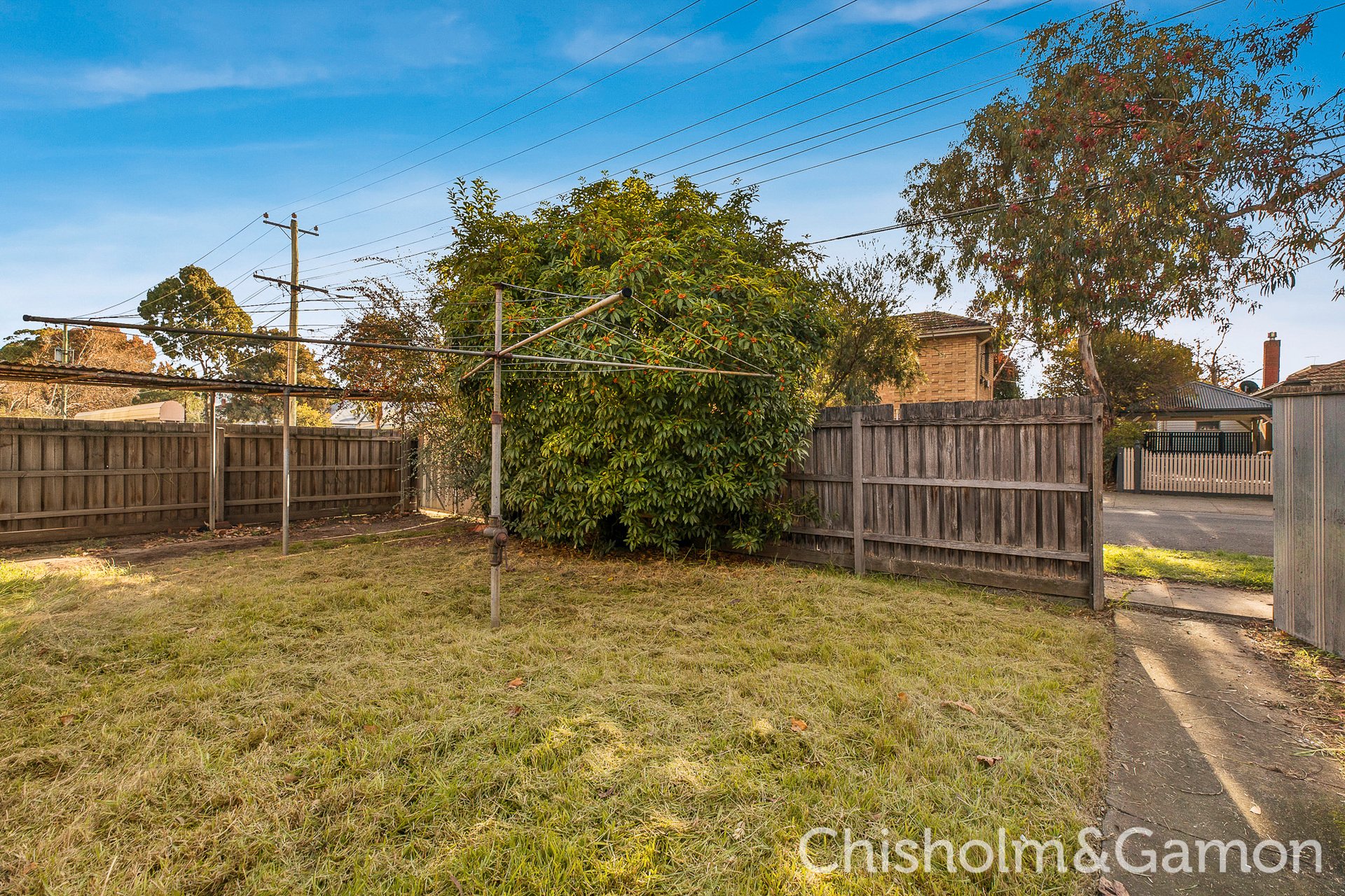 6 Austin Avenue, Elwood image 2