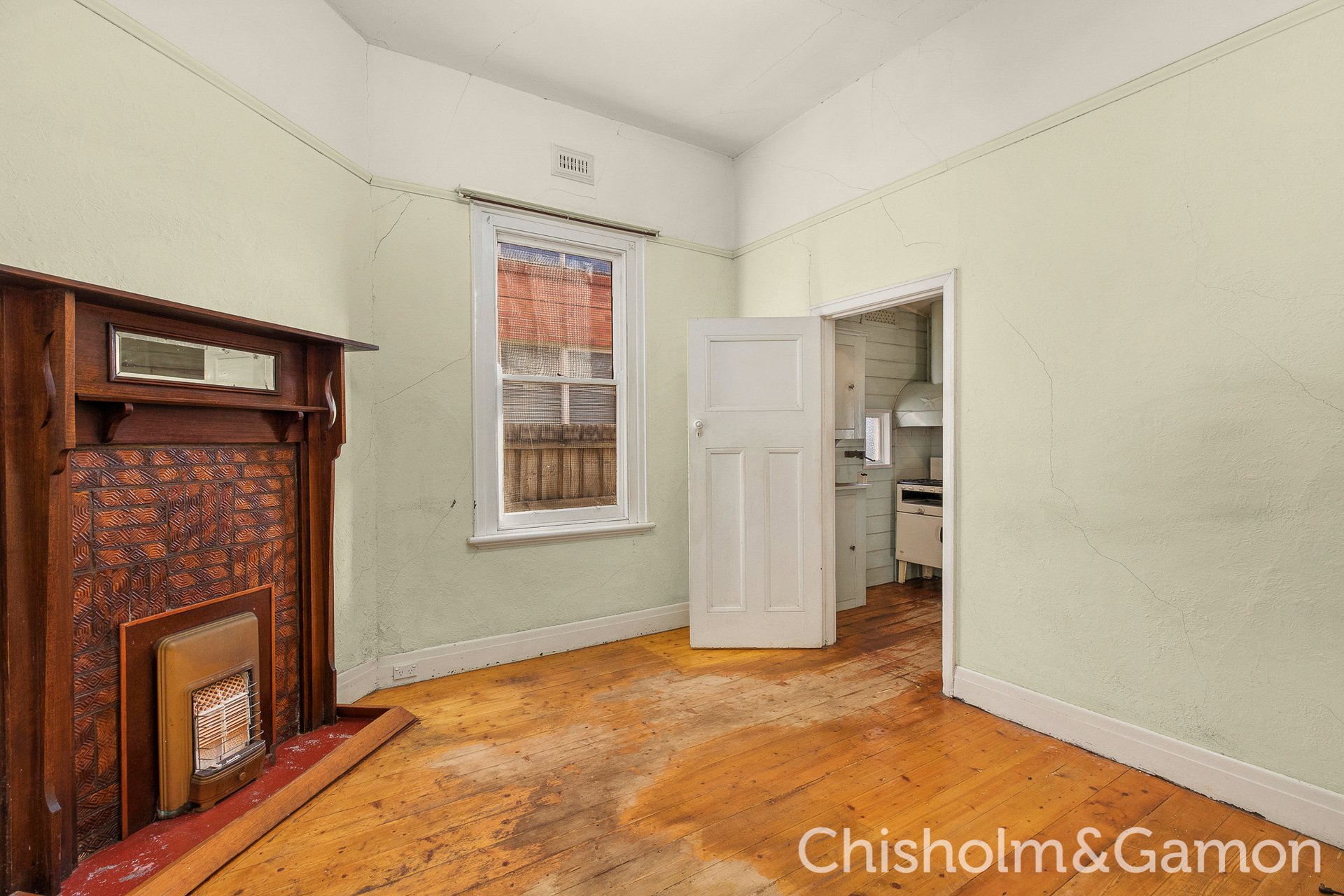 6 Austin Avenue, Elwood image 3