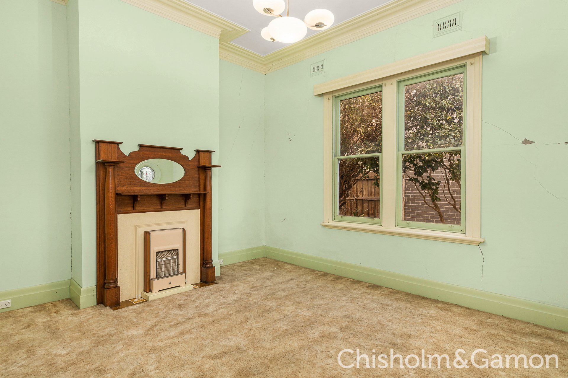 6 Austin Avenue, Elwood image 4