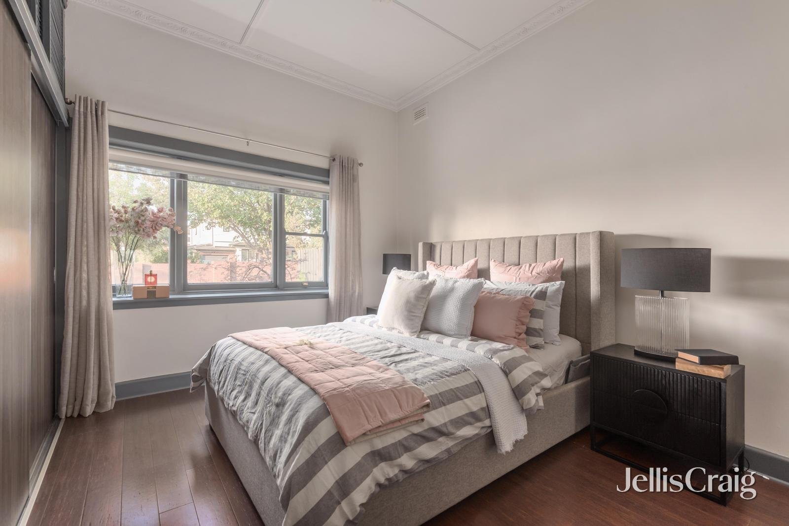 6 Austin Street, Bentleigh image 7