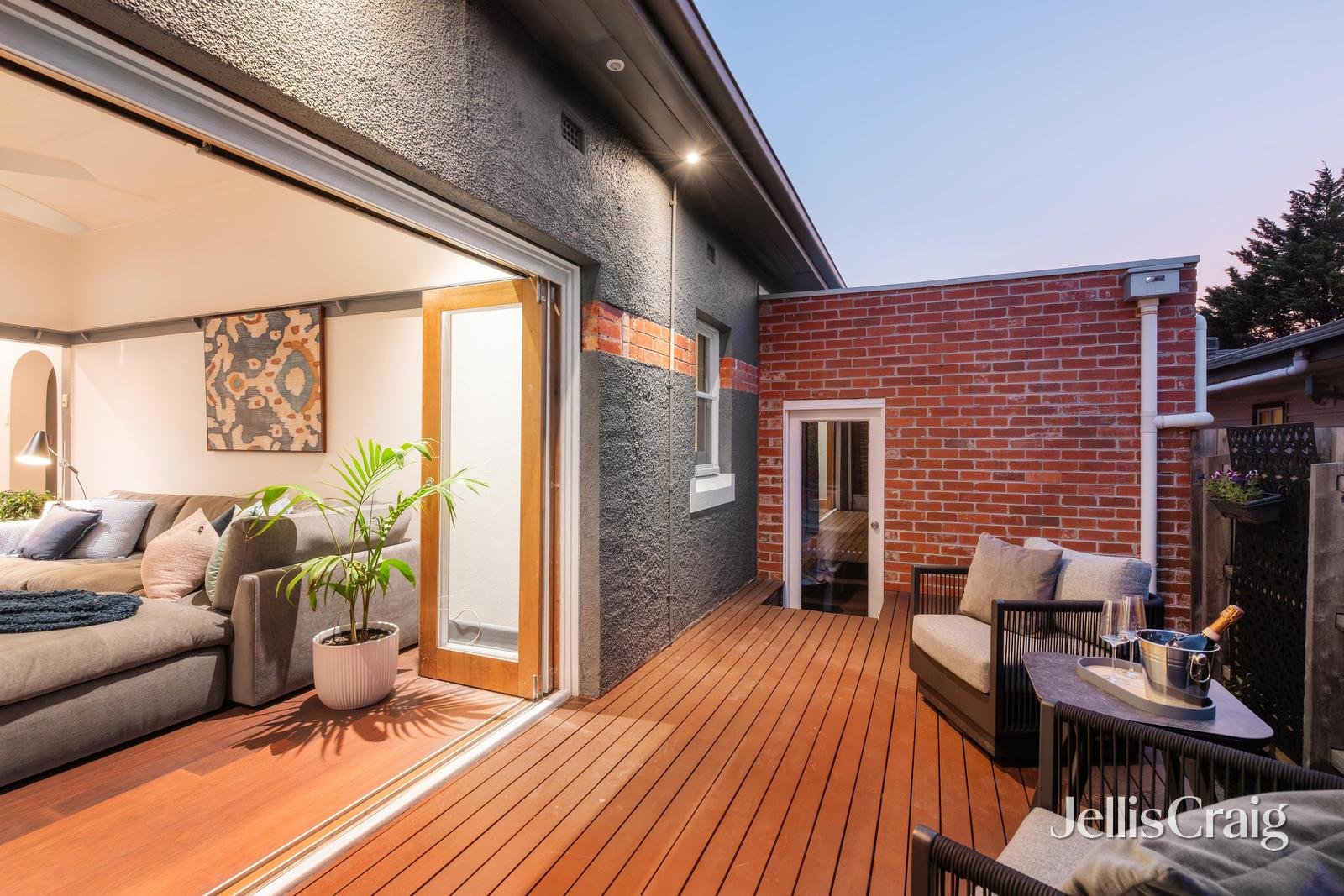 6 Austin Street, Bentleigh image 10