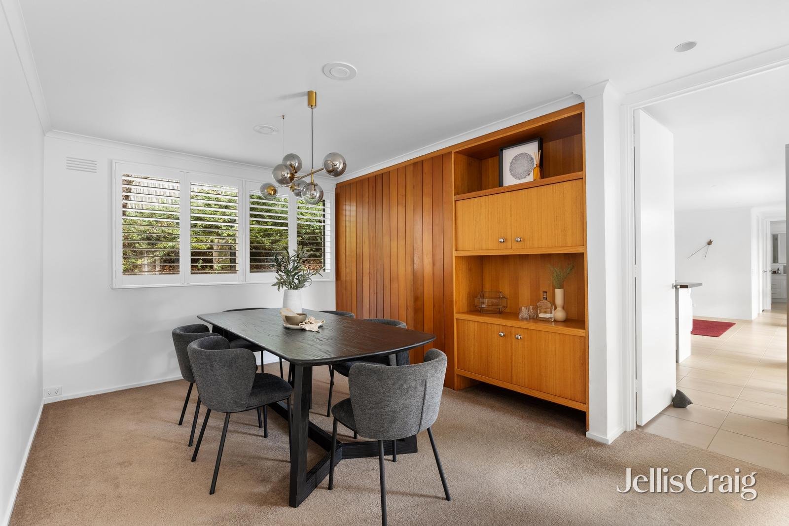 6 Avarn Court, Eltham image 5