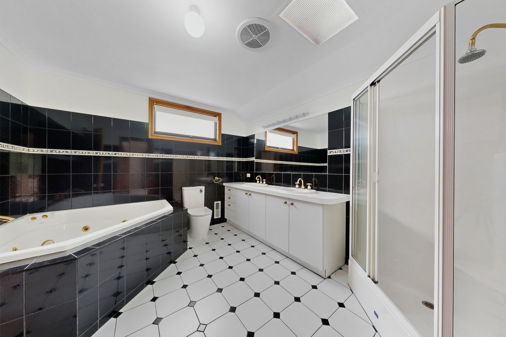 6 Avenue Victoria, Hawthorn East image 4
