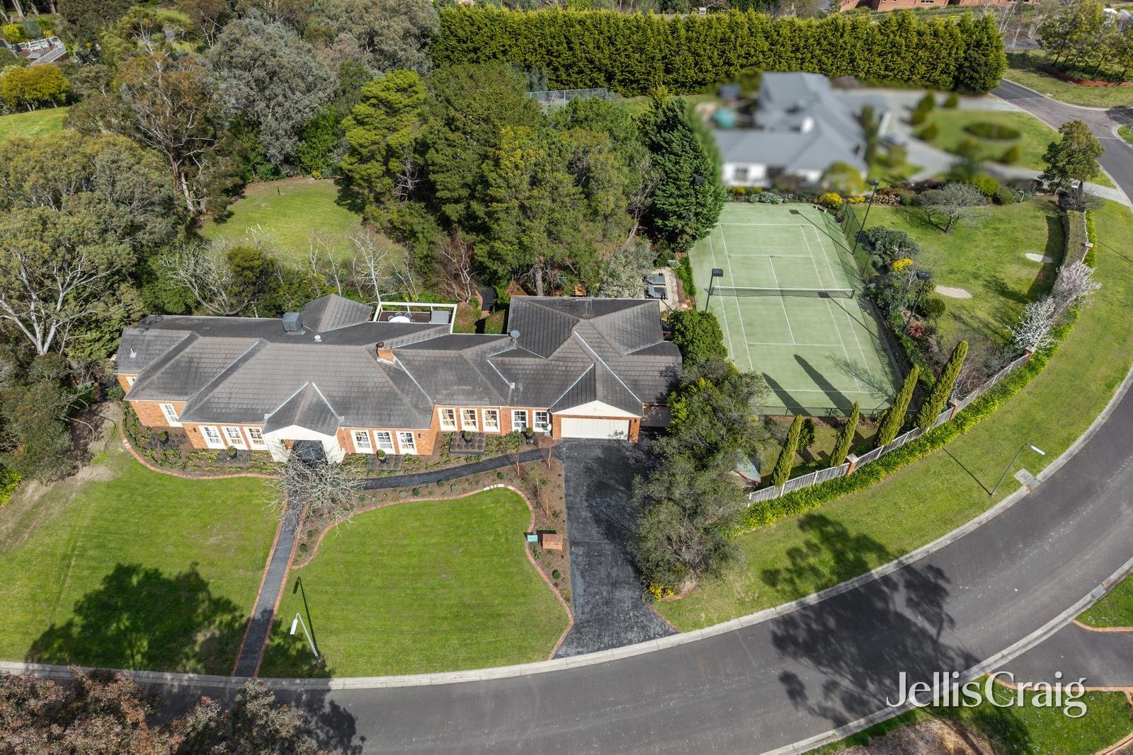 6 Aylesbury Way, Warrandyte image 25