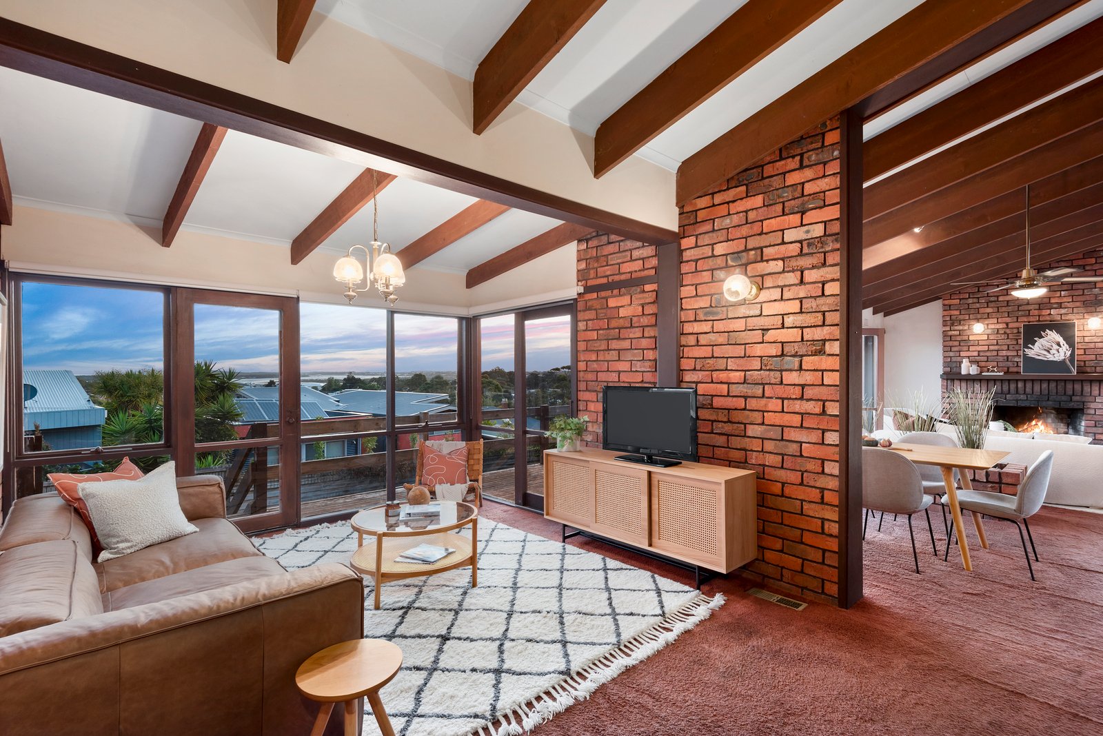 Property Gallery Thumbnail 11