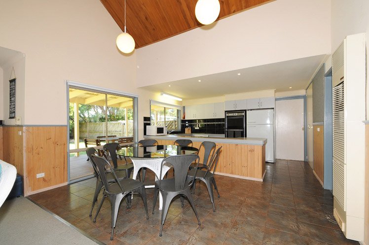 Property Gallery Thumbnail 11